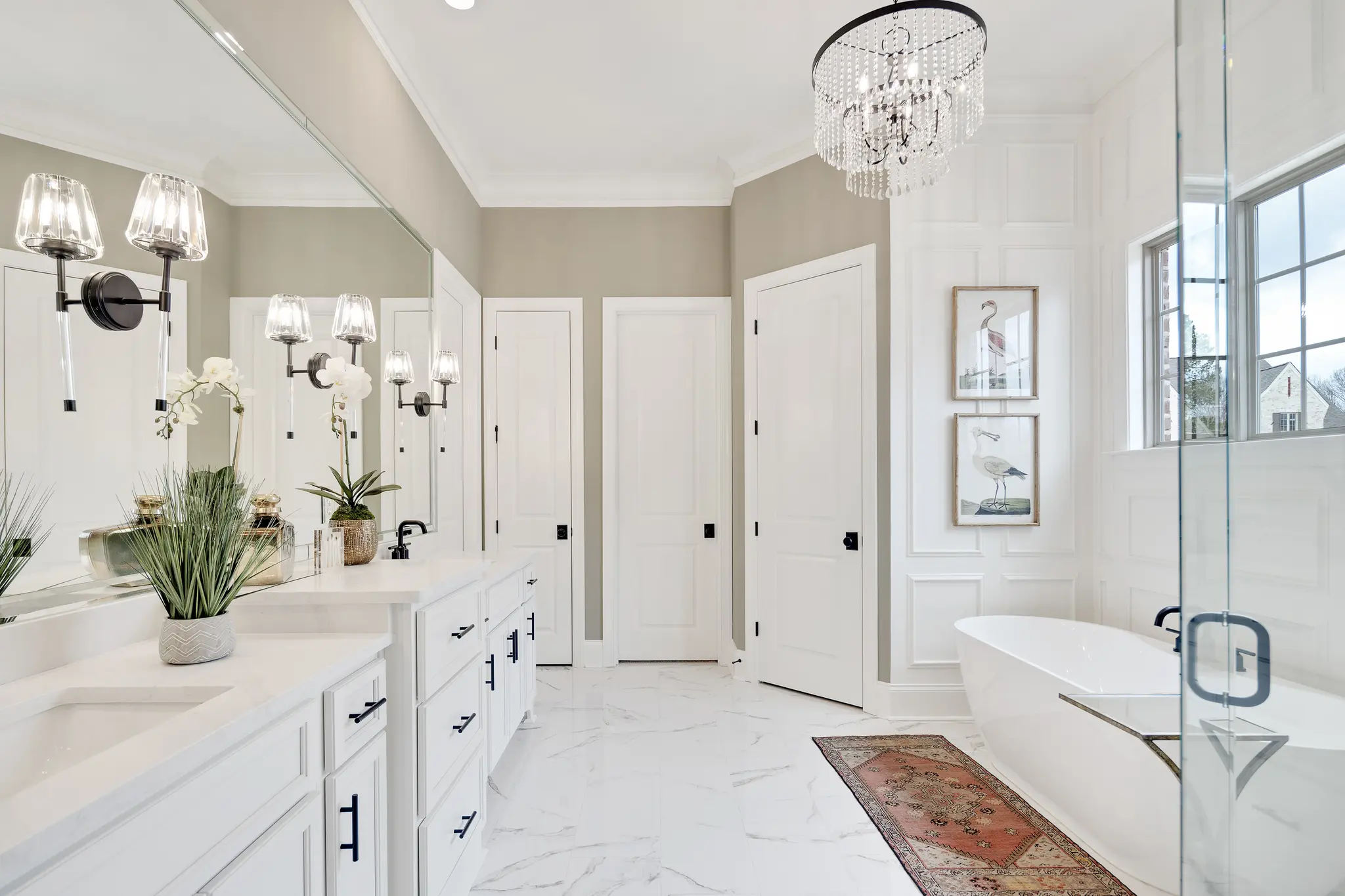 Chardonnay - Interior Photo 11