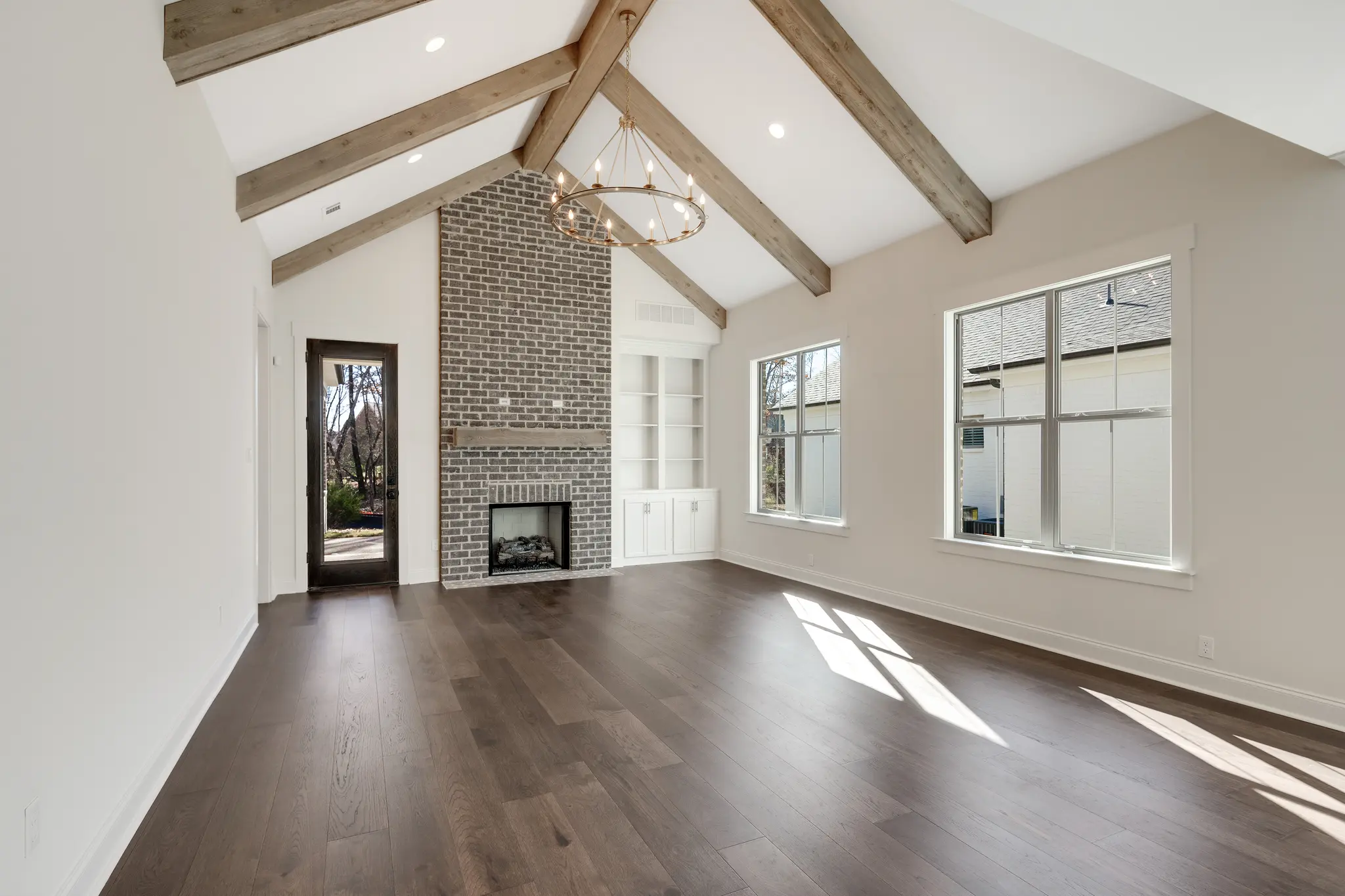 Reginald Manor - Interior Photo 8