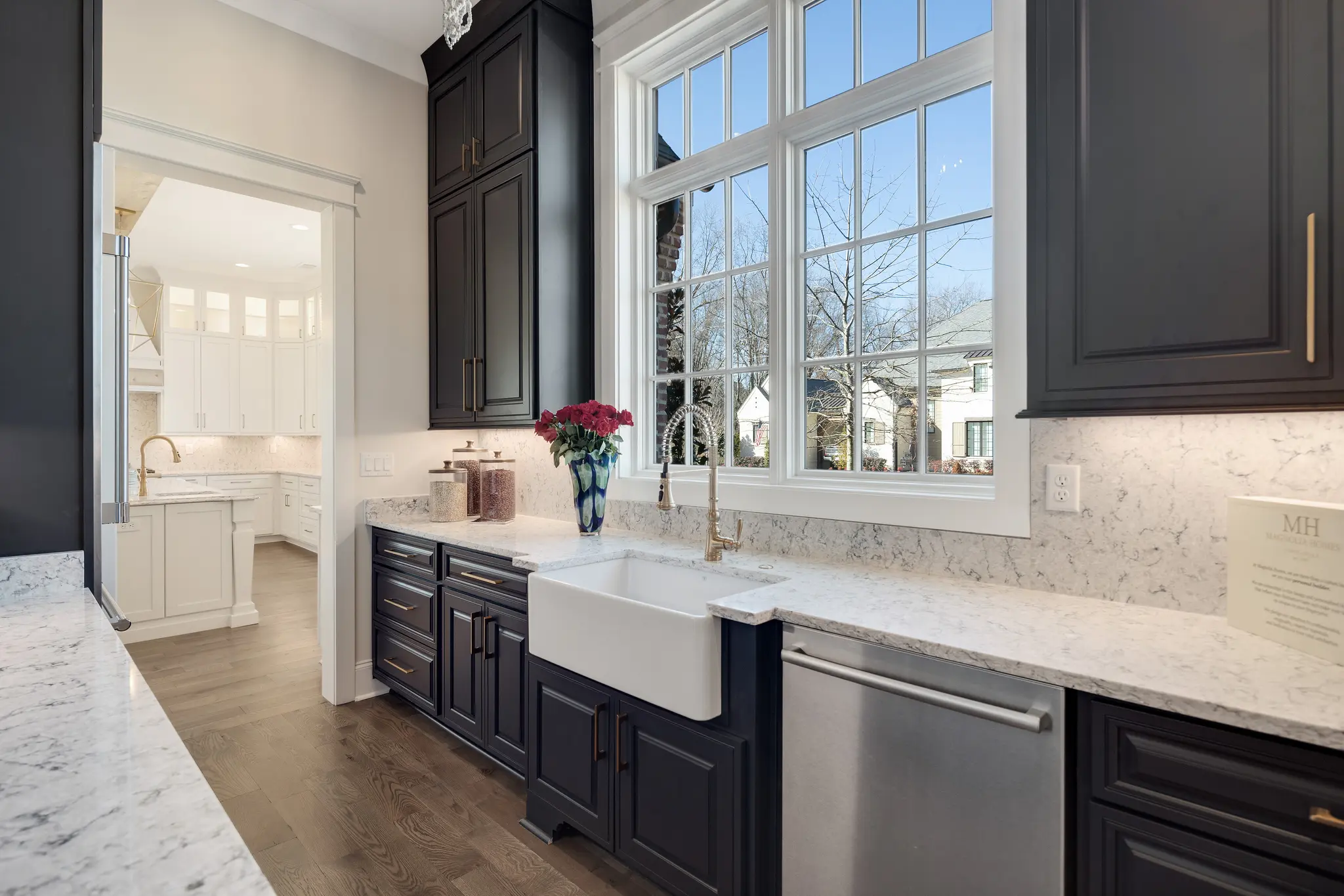 Meiomi - Interior Photo 13