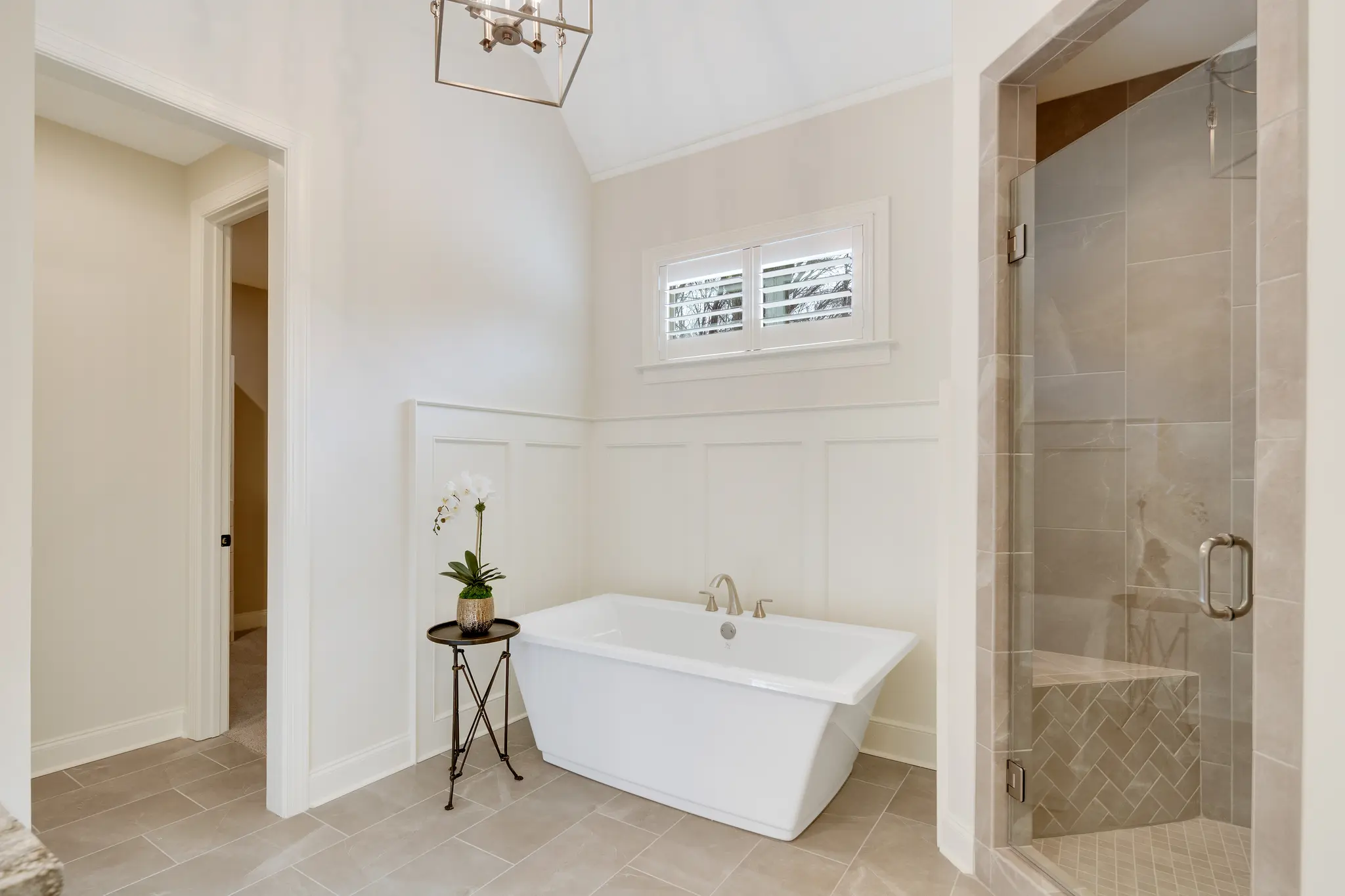 Boulevardier - Interior Photo 18