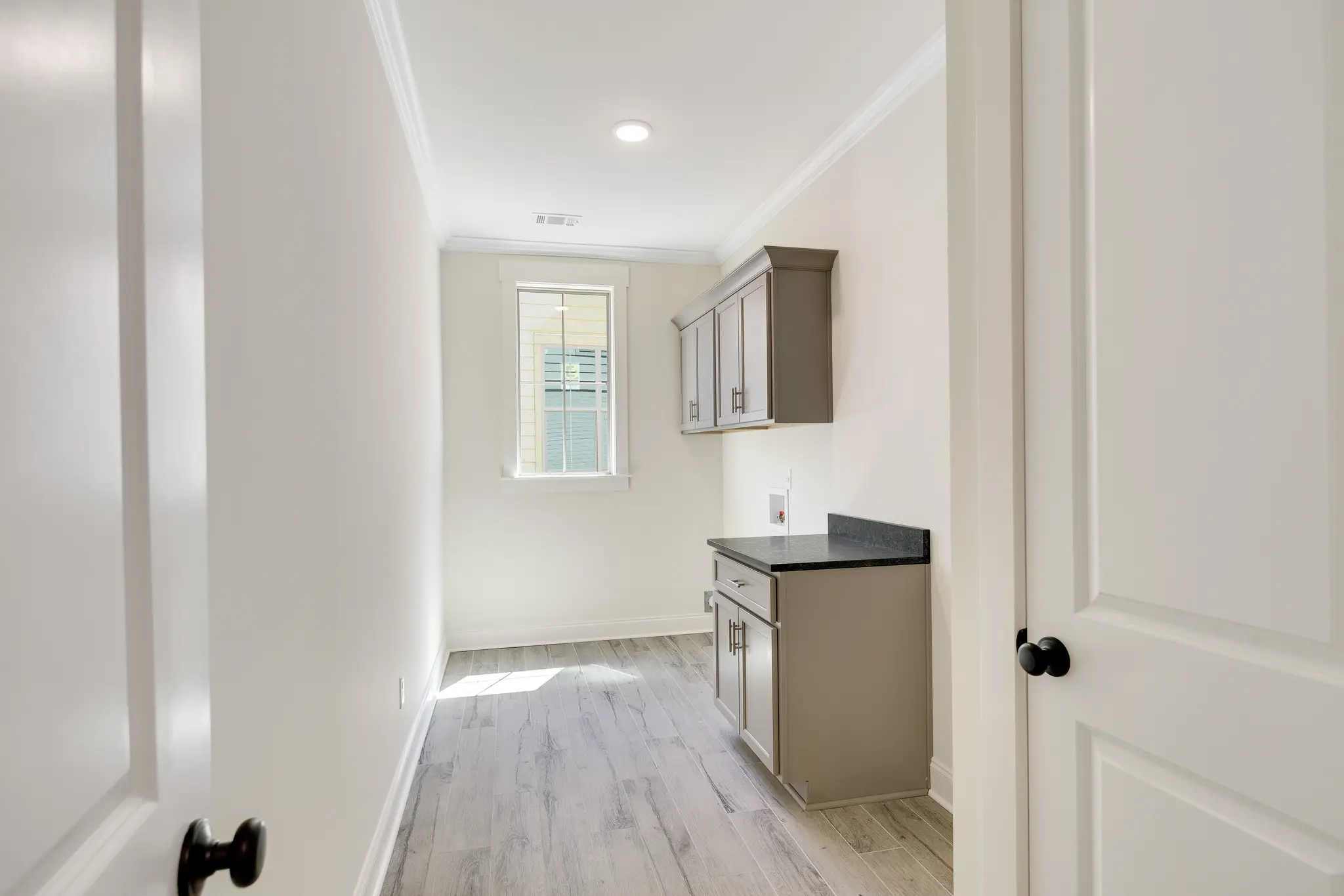 Latham Farmhouse - Interior Photo 14