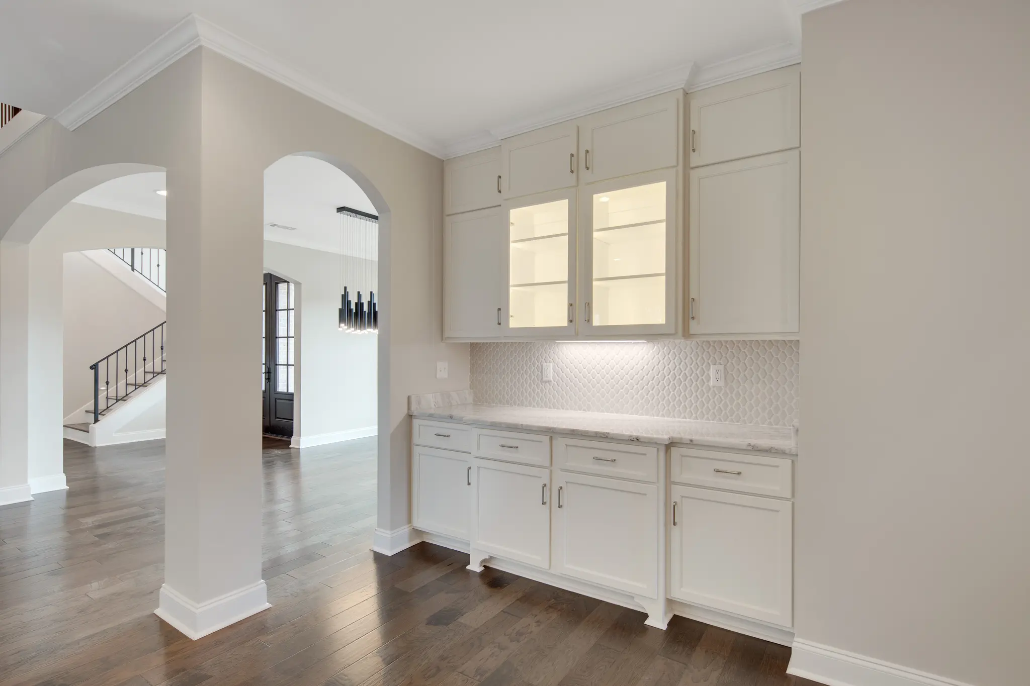 Bennett - Interior Photo 18