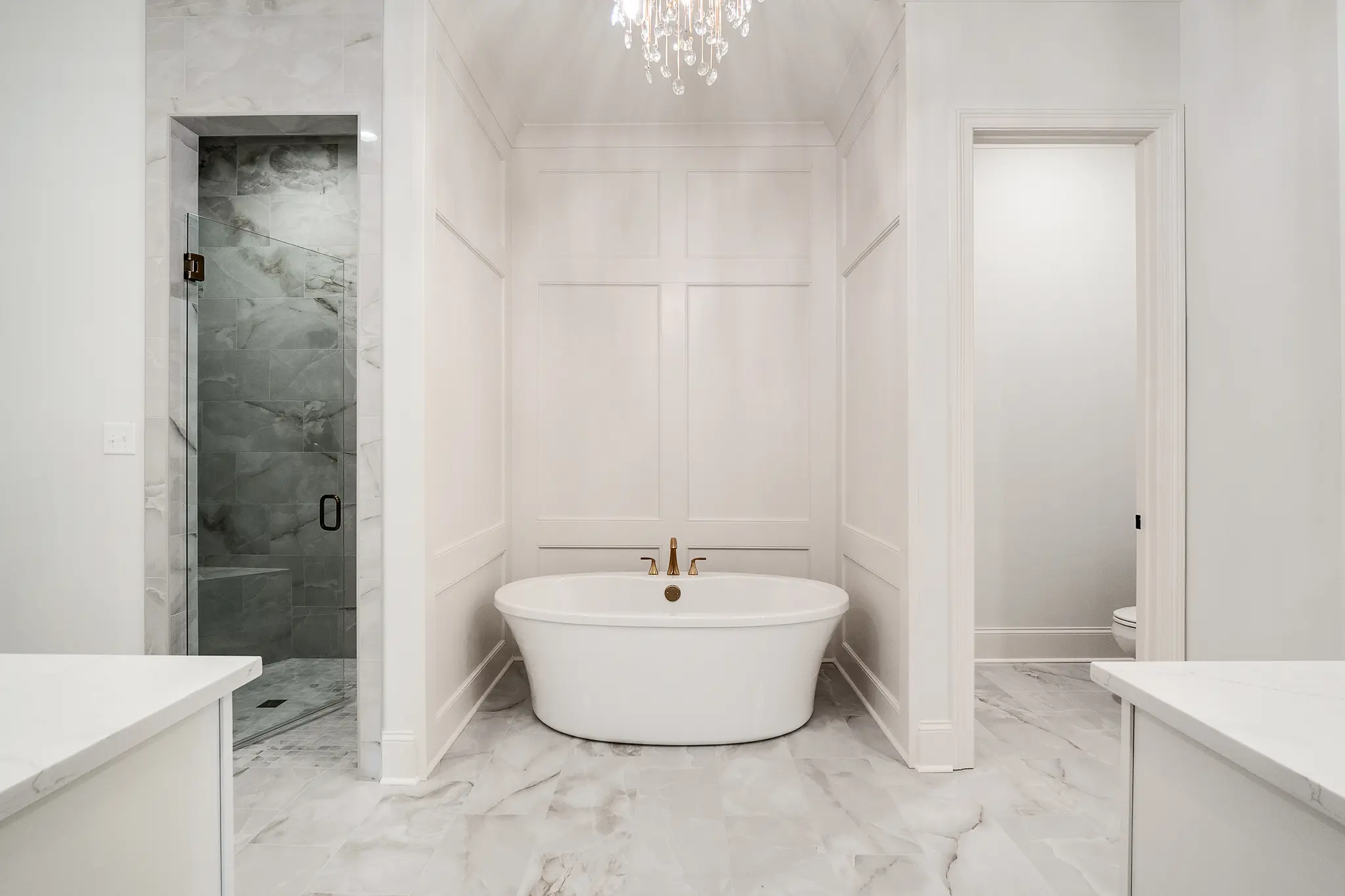 Roncier - Interior Photo 12