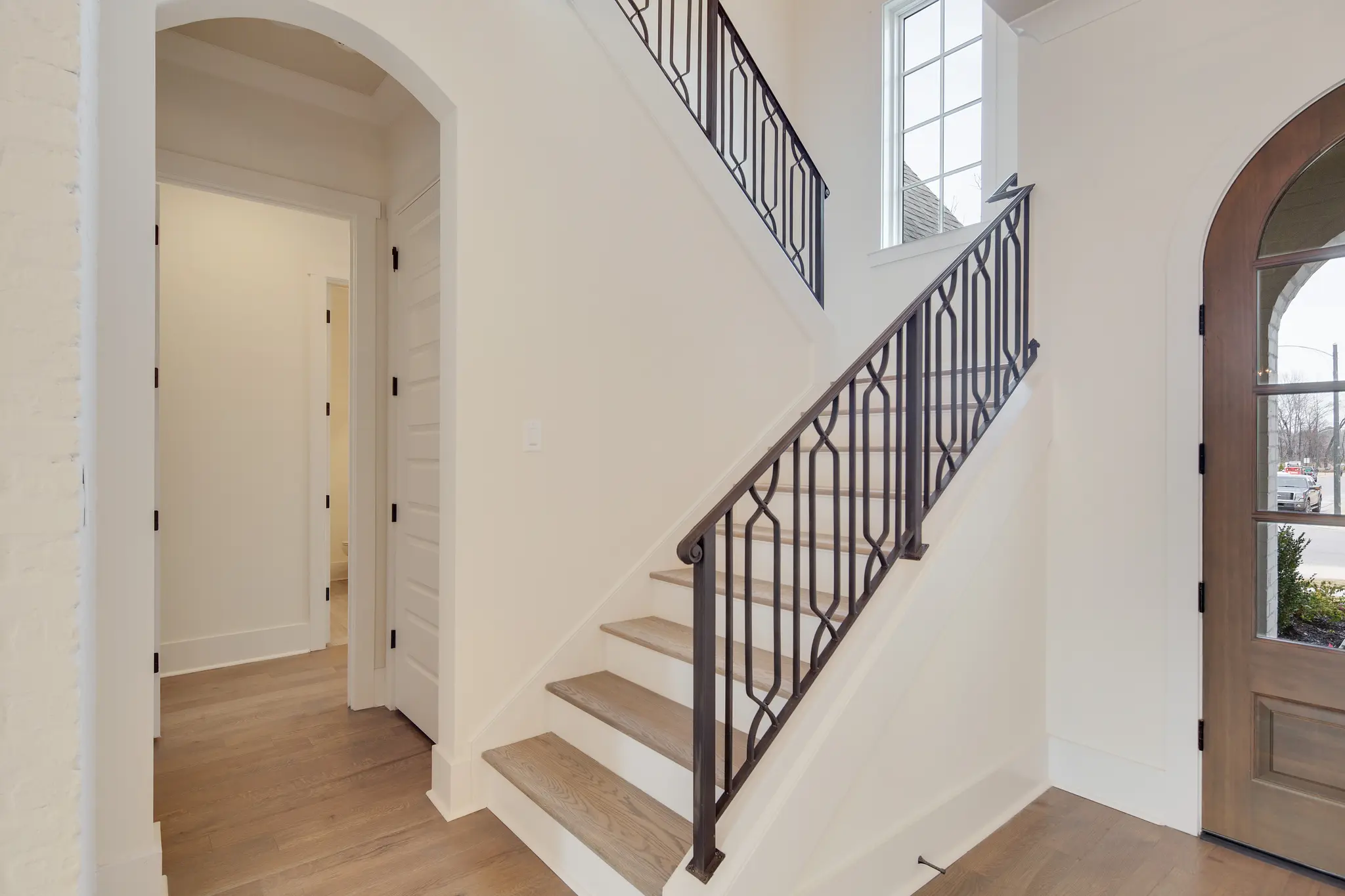 Rennes - Interior Photo 8