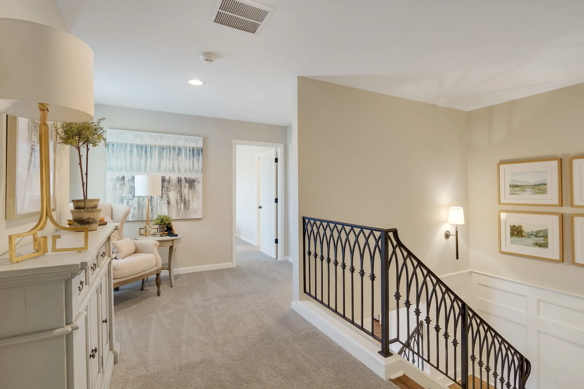 Boulevardier - Interior Photo 23