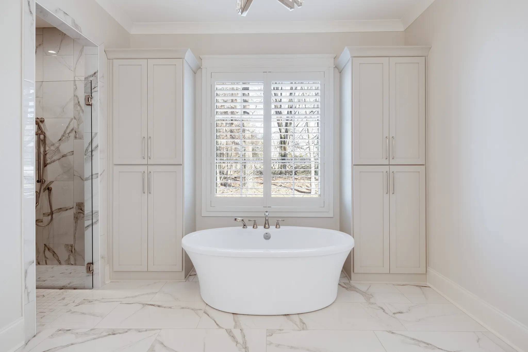 Meiomi - Interior Photo 9