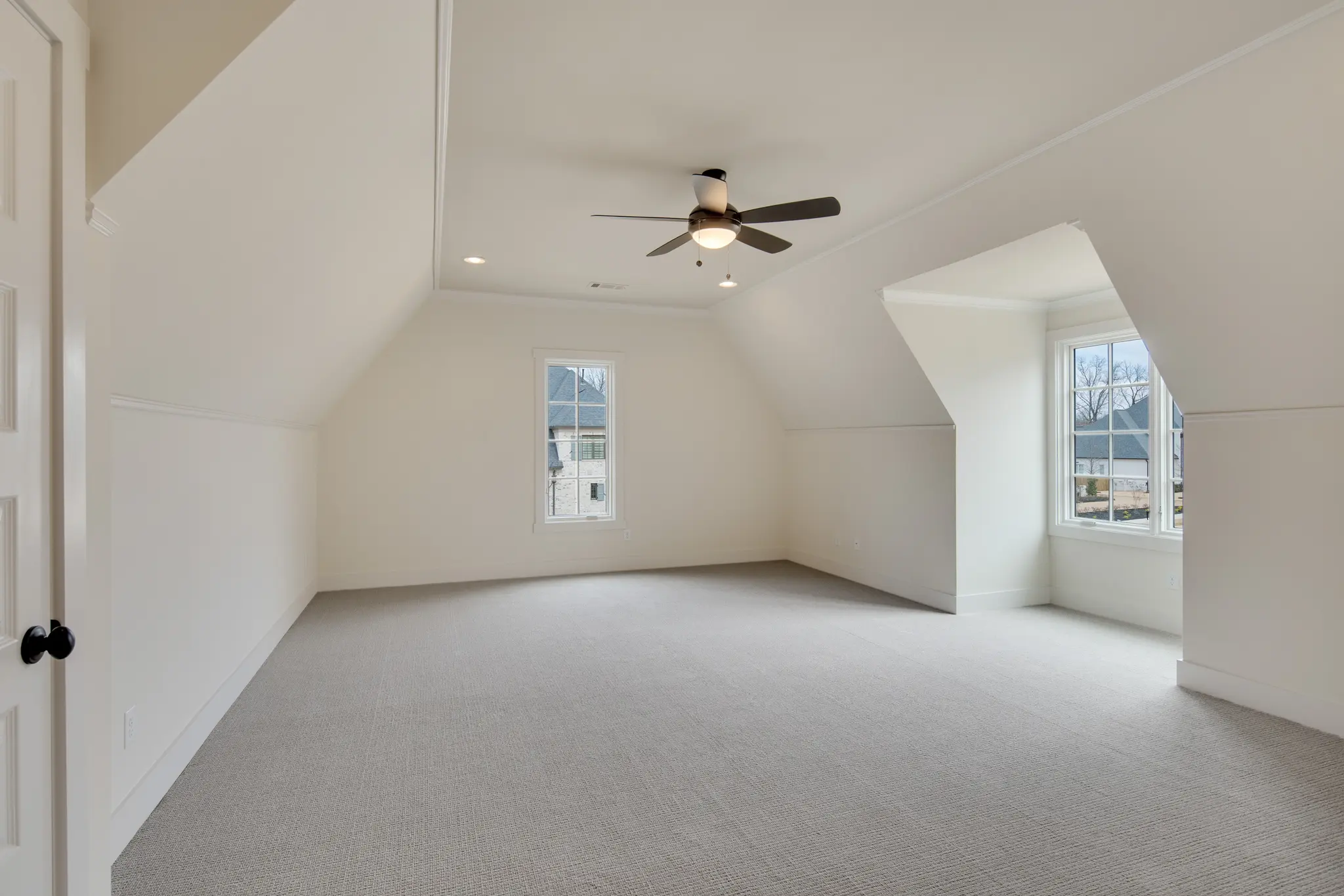 Rennes - Interior Photo 18