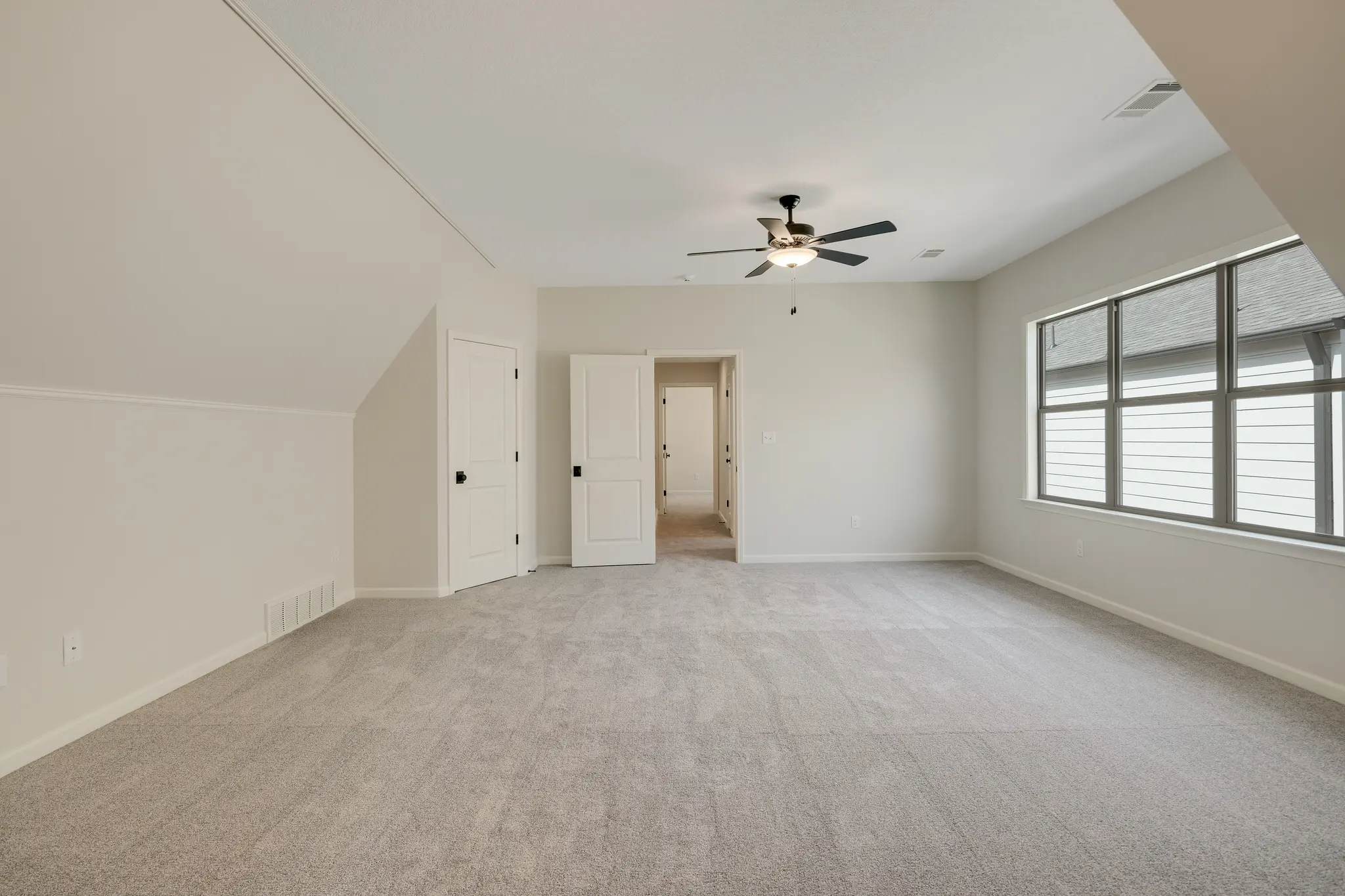 Chateau Les Granges - Interior Photo 23