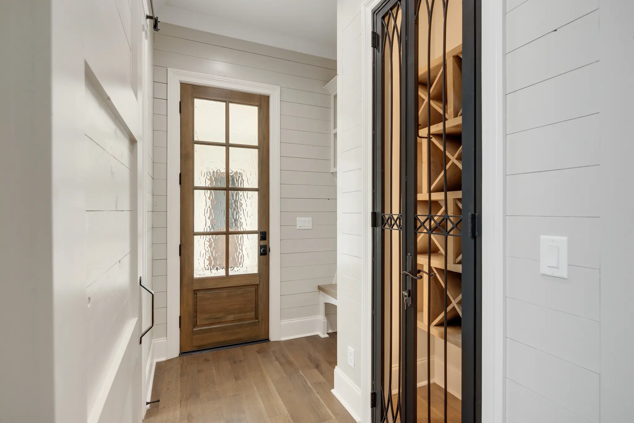 Shepherd - Interior Photo 7