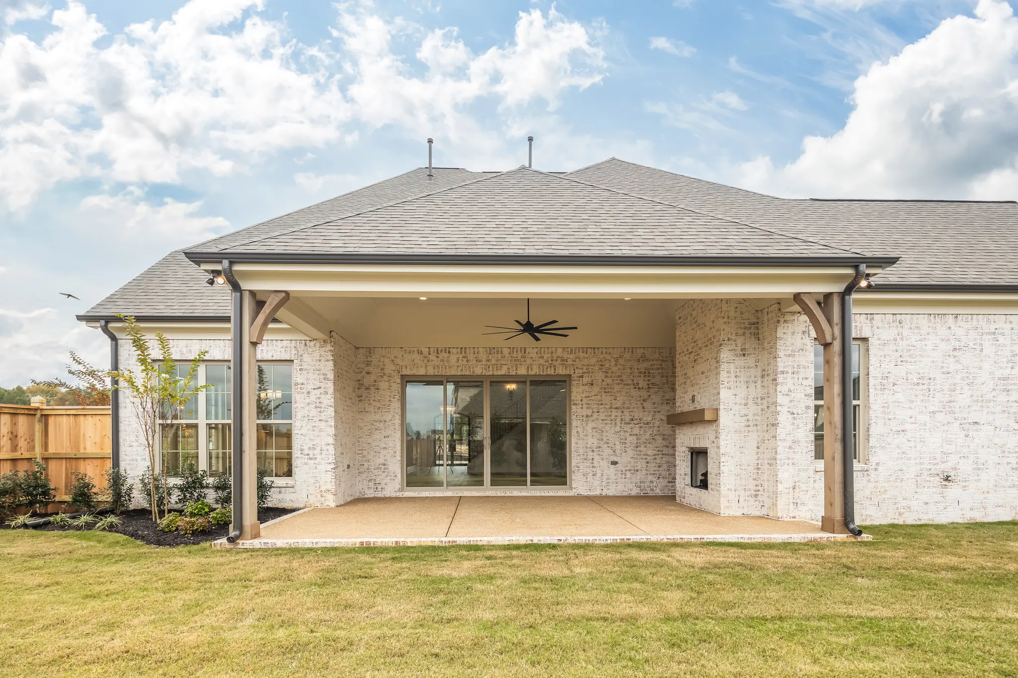 Chateau - Exterior Photo 3