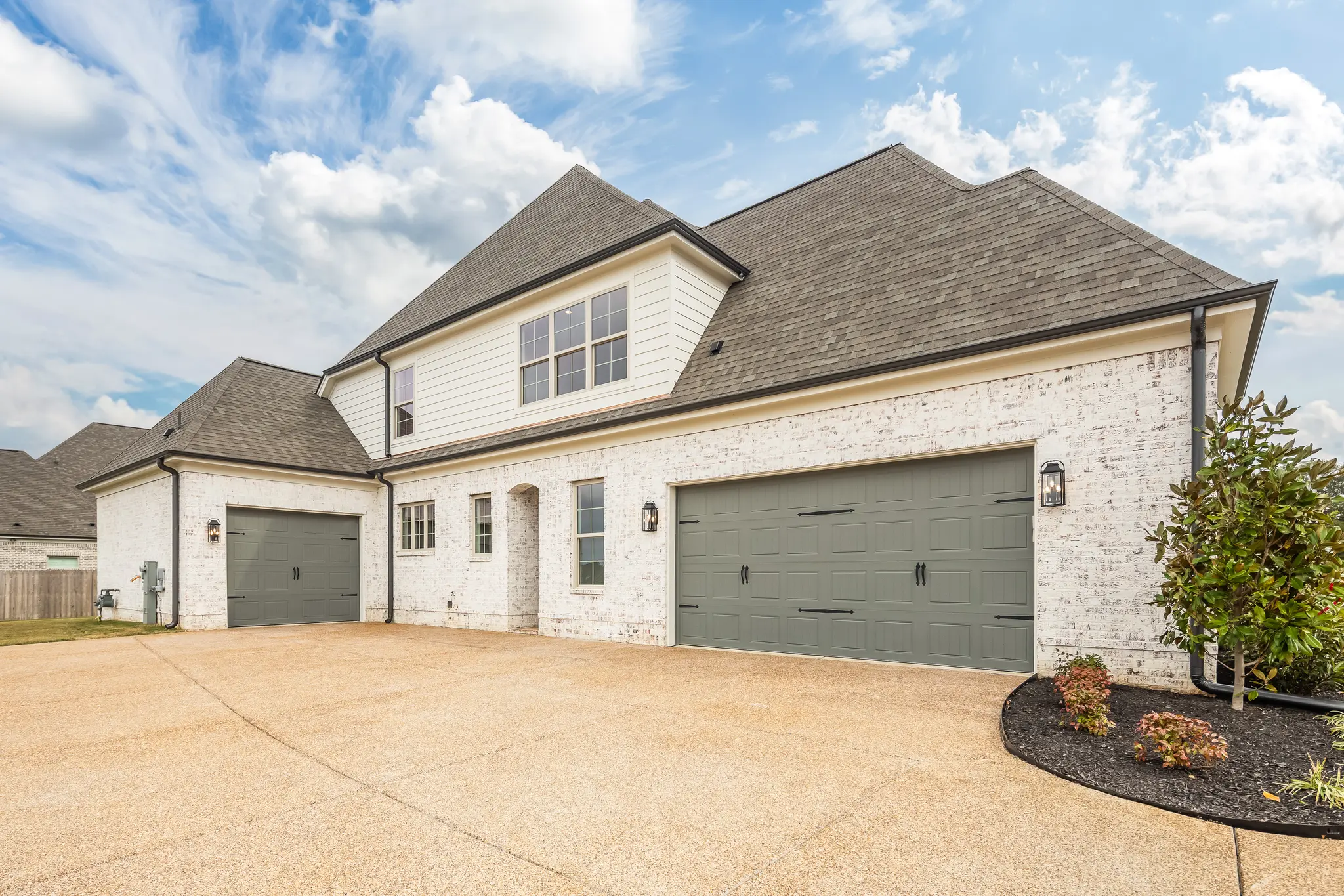 Chateau - Exterior Photo 4