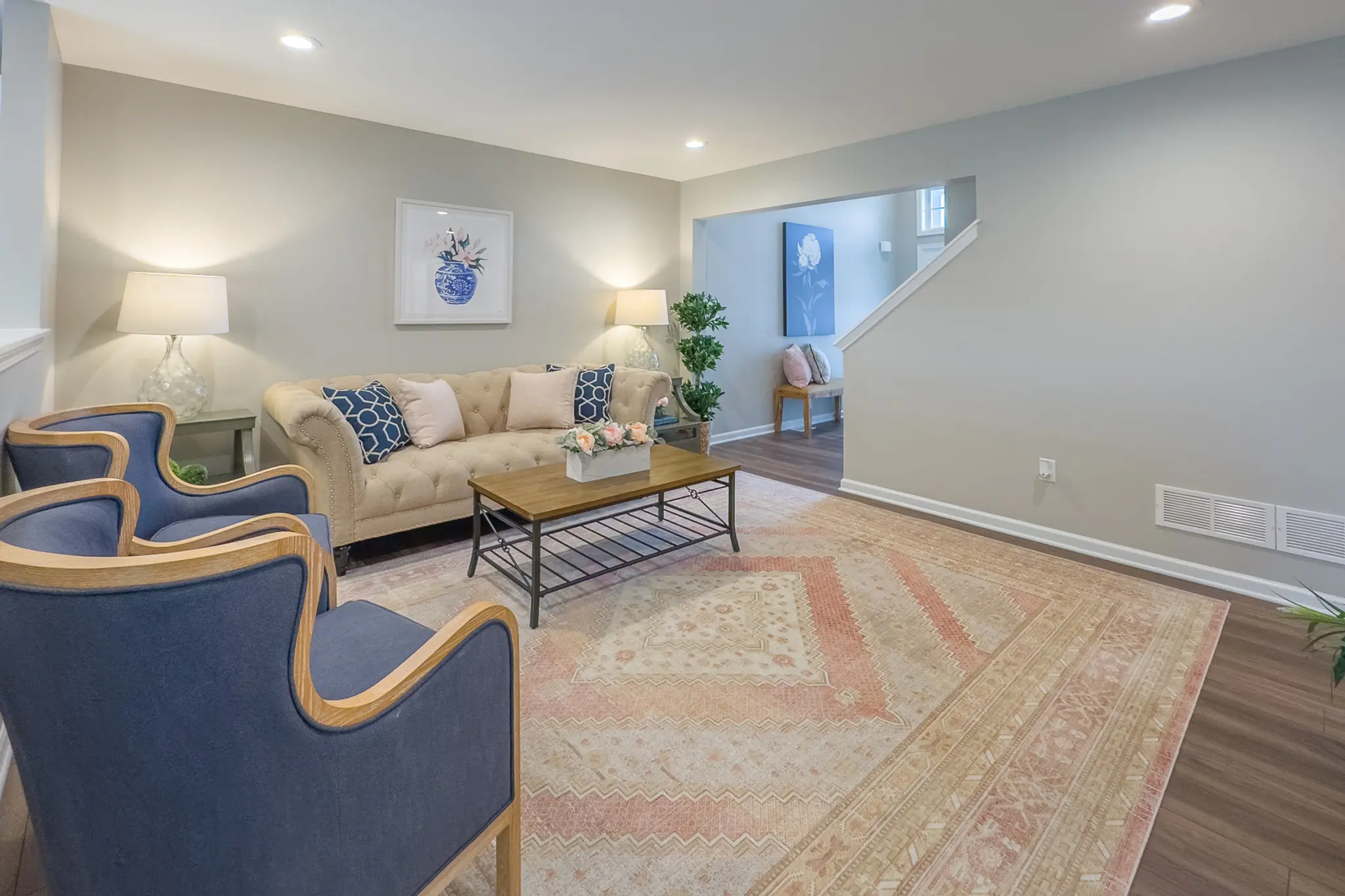 Thumbnail - 14 White Orchid Way