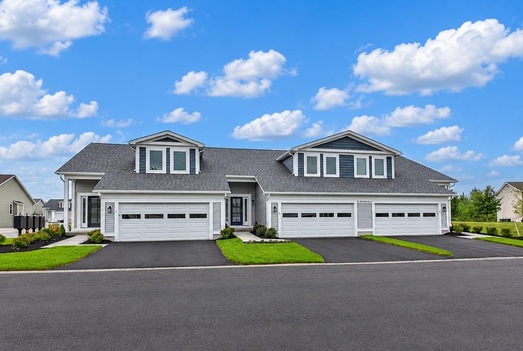 Thumbnail - 20 Cloverleaf Court #2