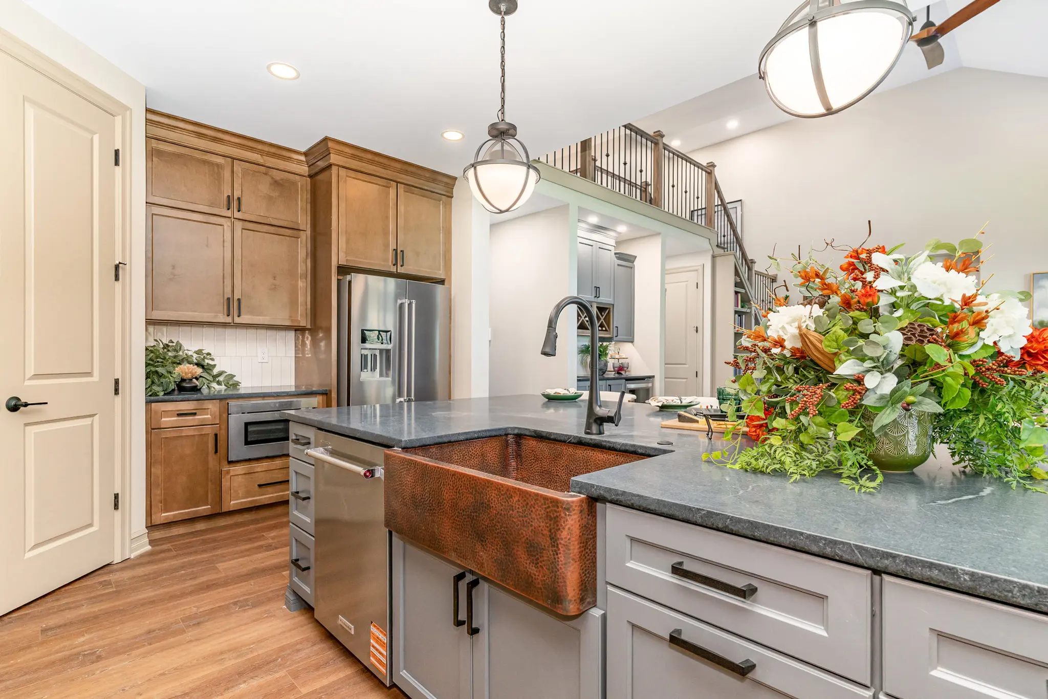 Elite X - Interior Photo 11