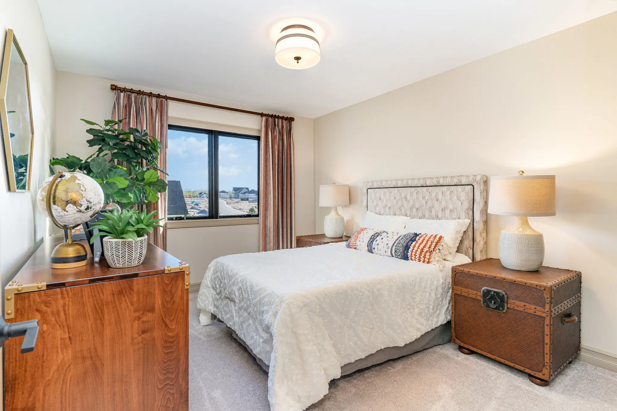 Elite X - Interior Photo 20