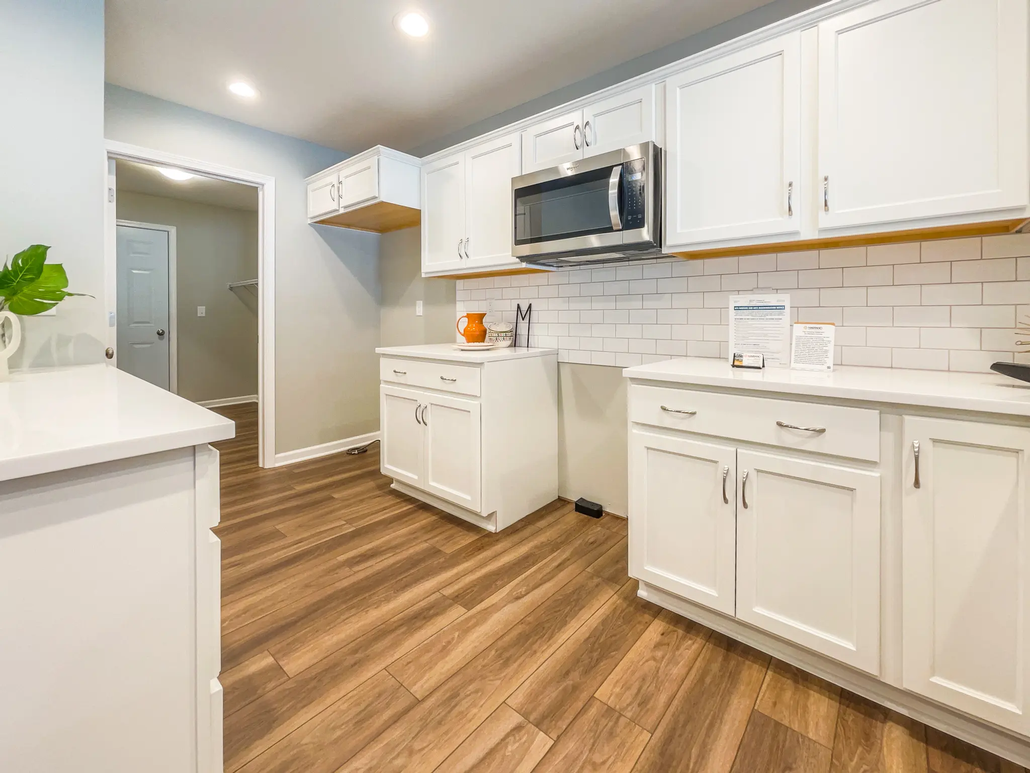 Cambridge A - Interior Photo 7