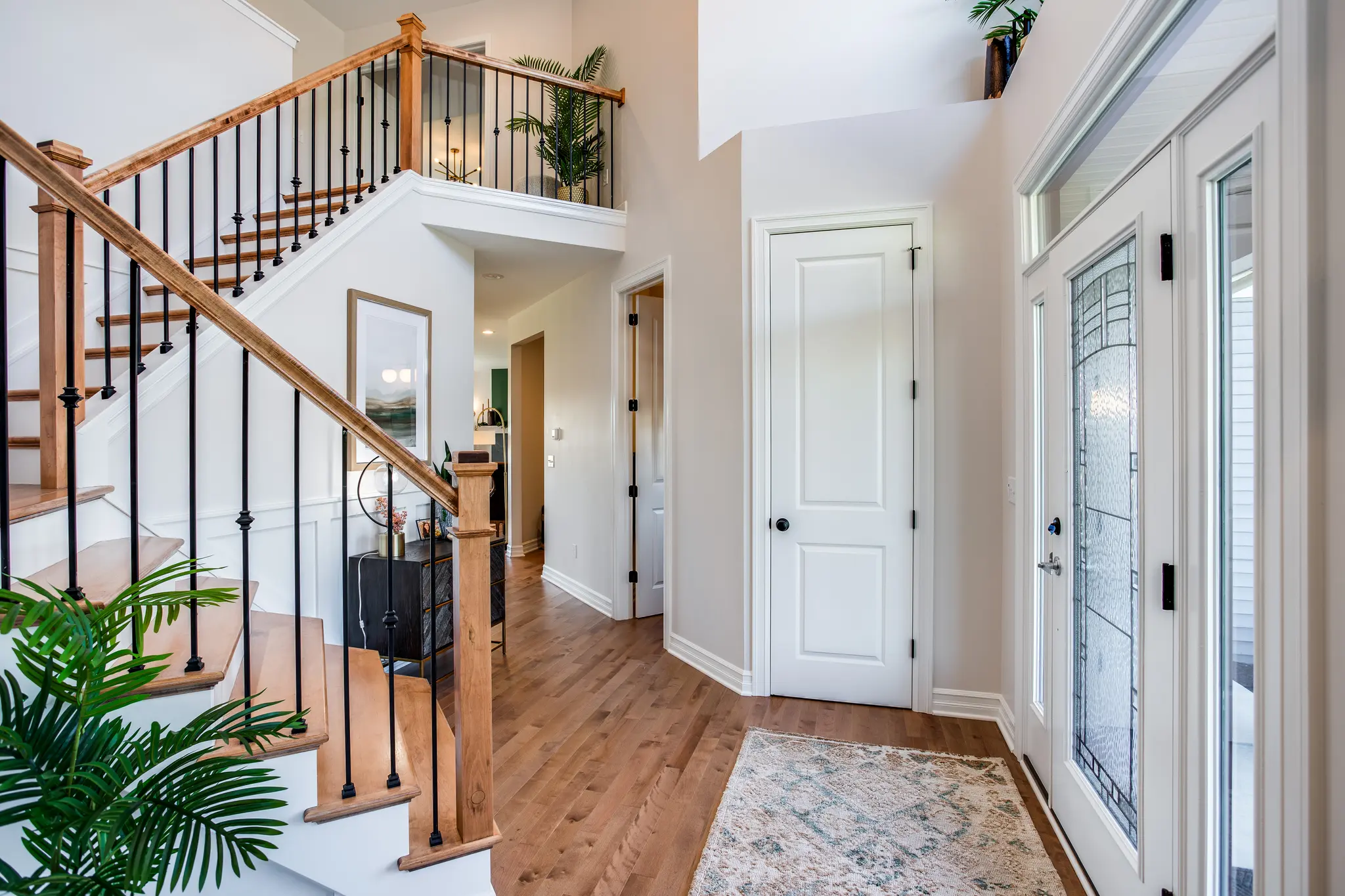 Advantage X - Reserve - Interior Photo 3