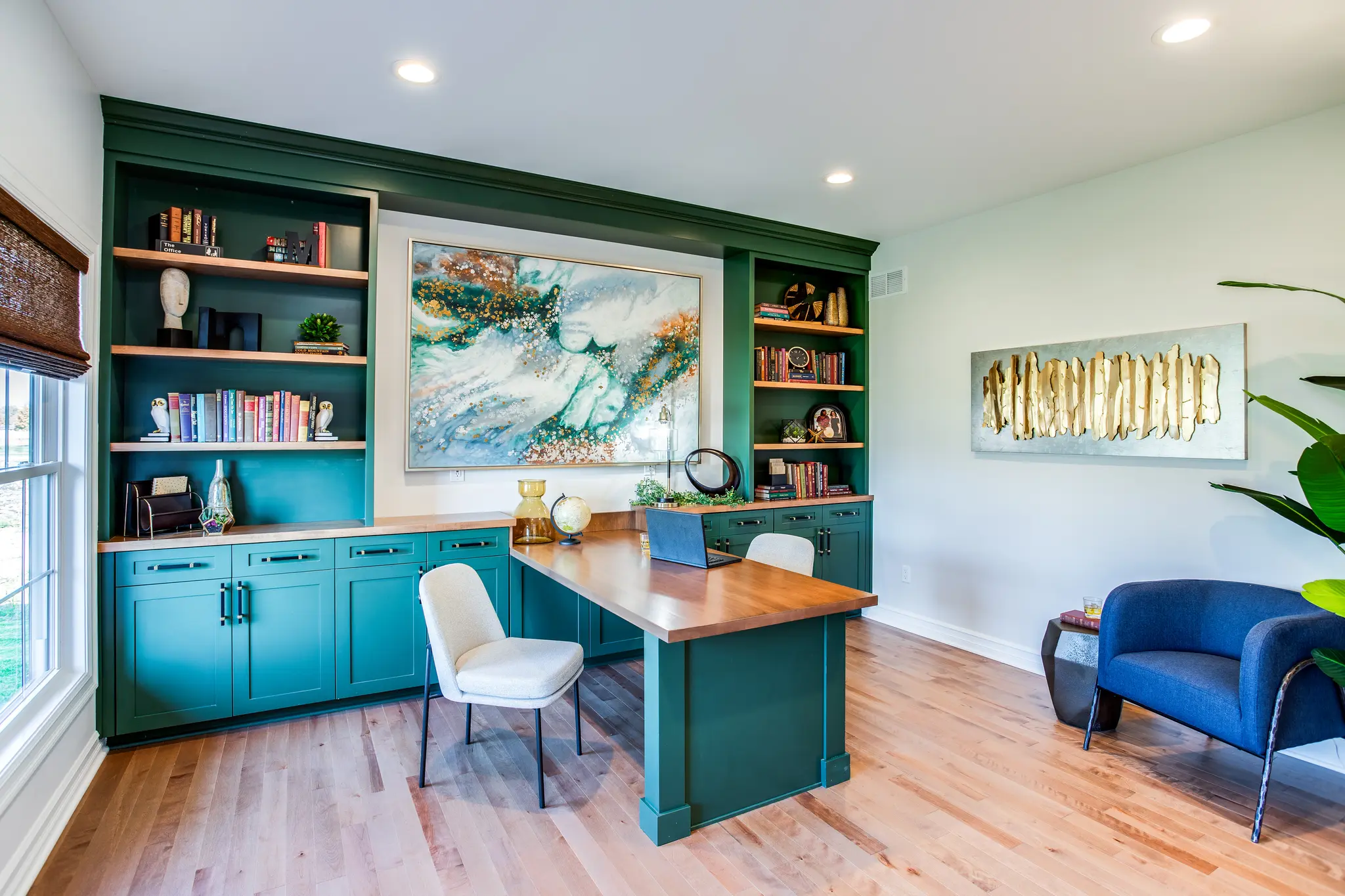 Advantage X - Reserve - Interior Photo 4