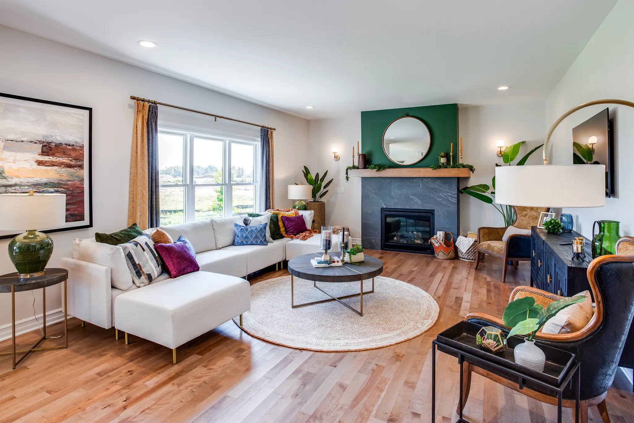 Advantage X - Interior Photo 11