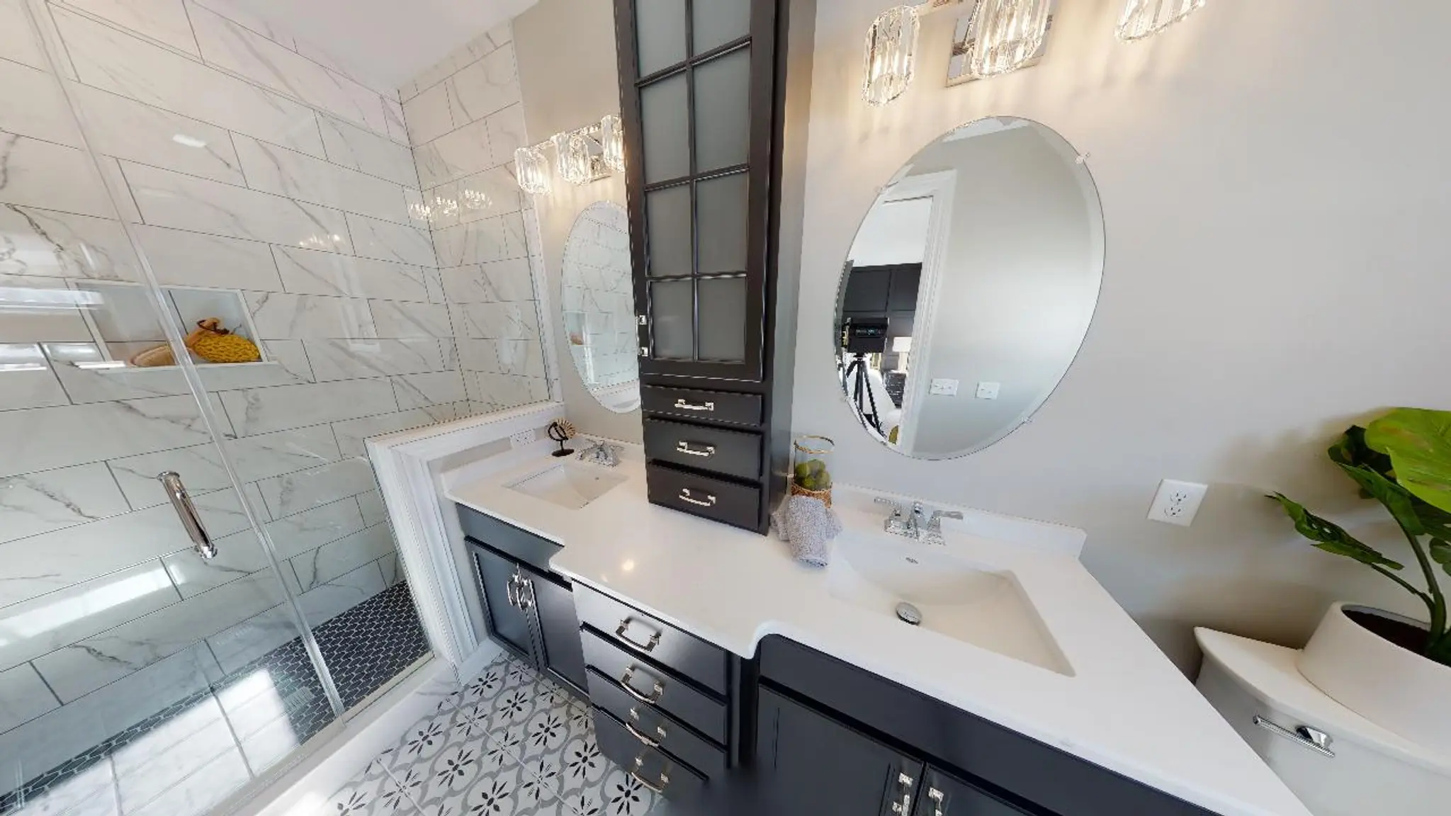 Patio B - Interior Photo 20