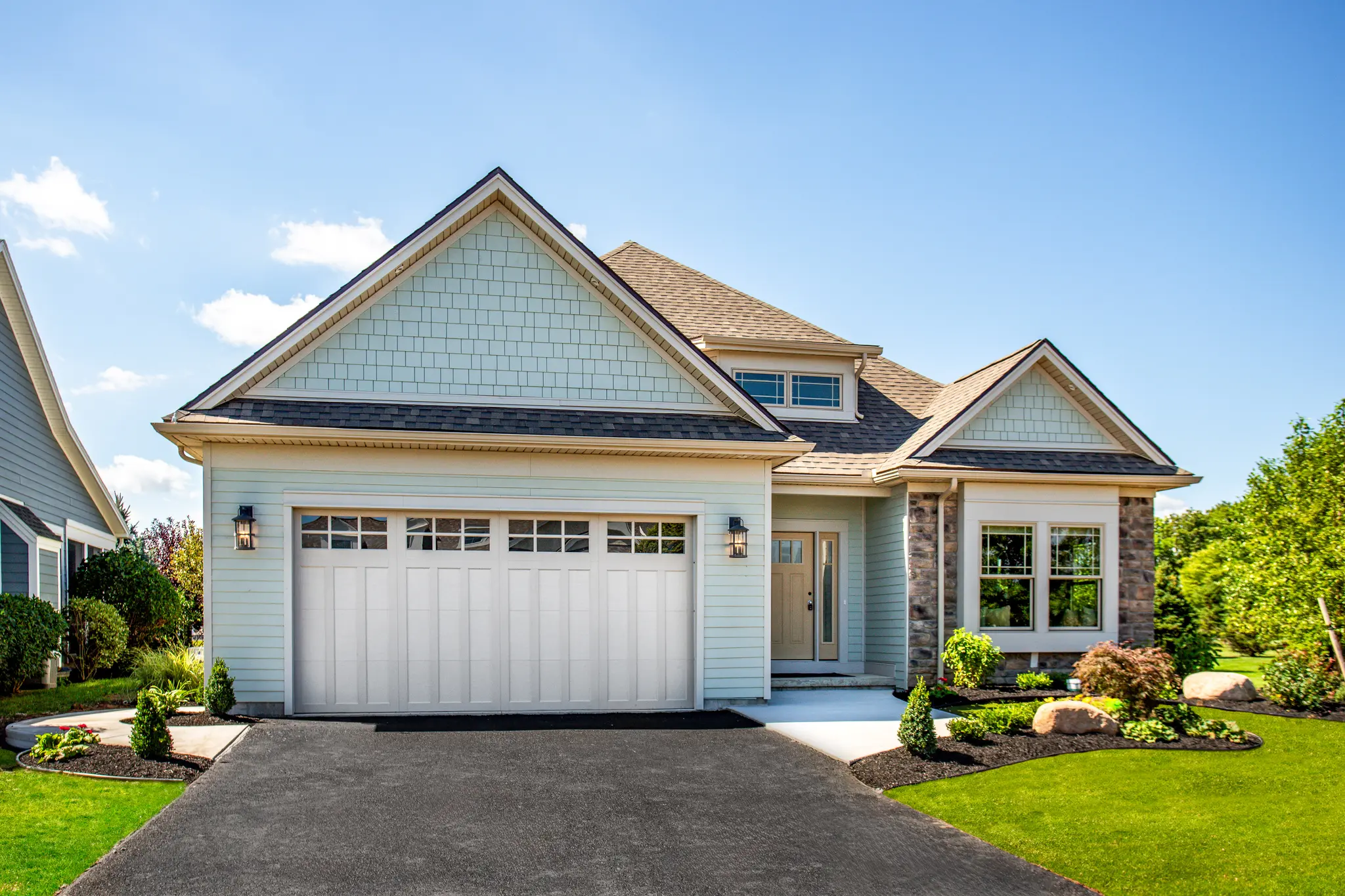 Avalon Manor - Exterior Photo 3