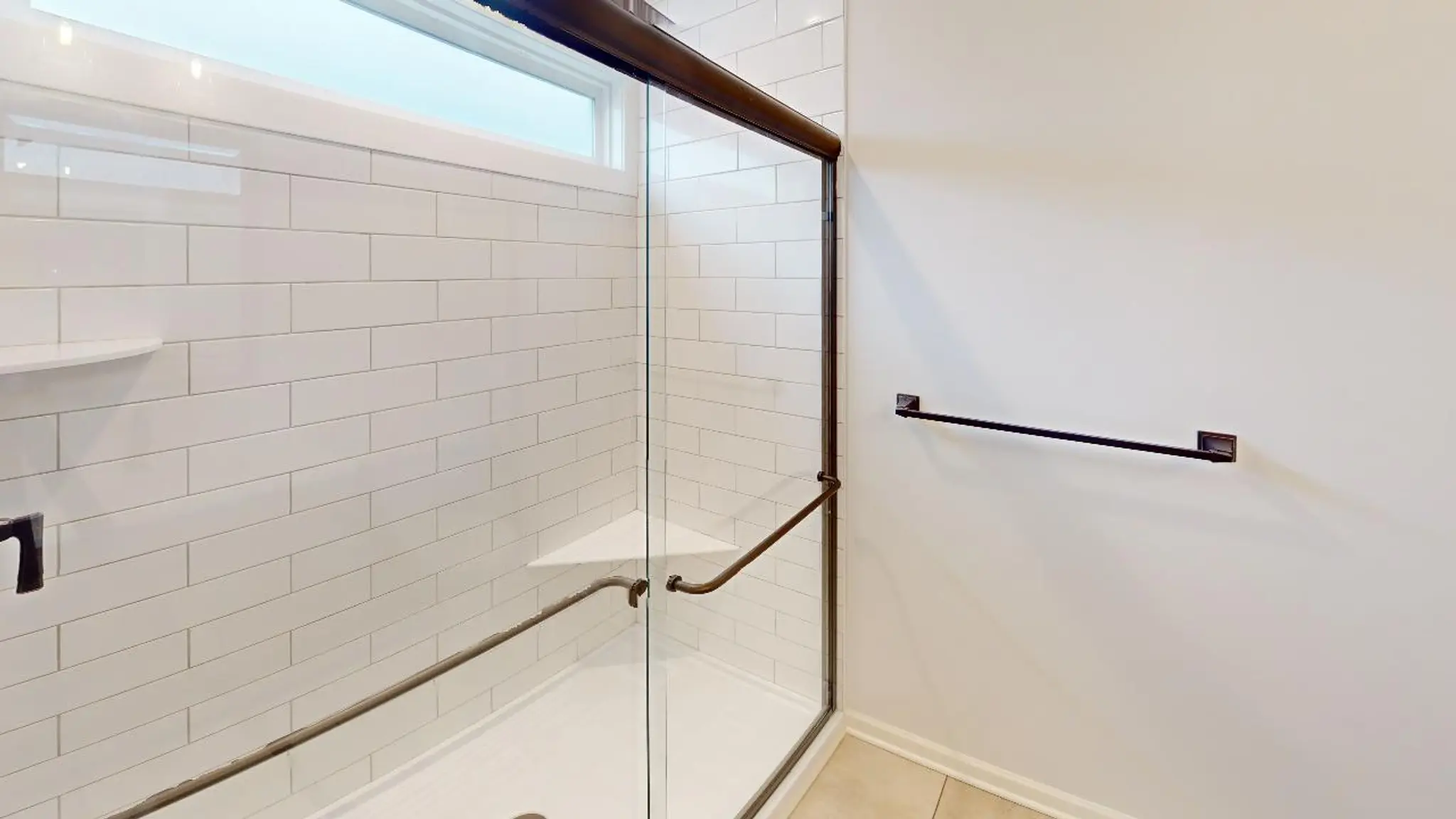 Patio D - Interior Photo 4