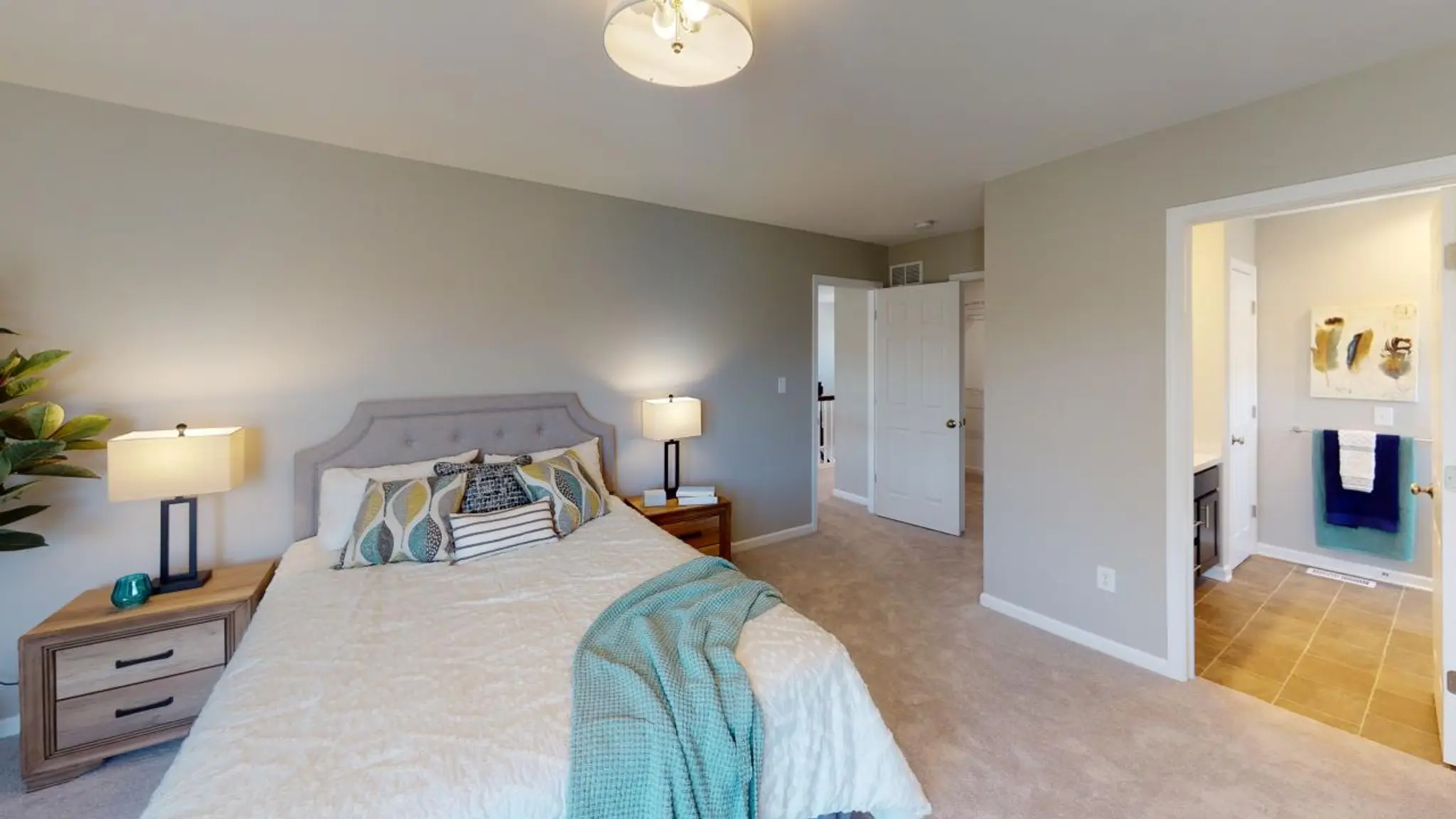 Discovery XII - Interior Photo 10