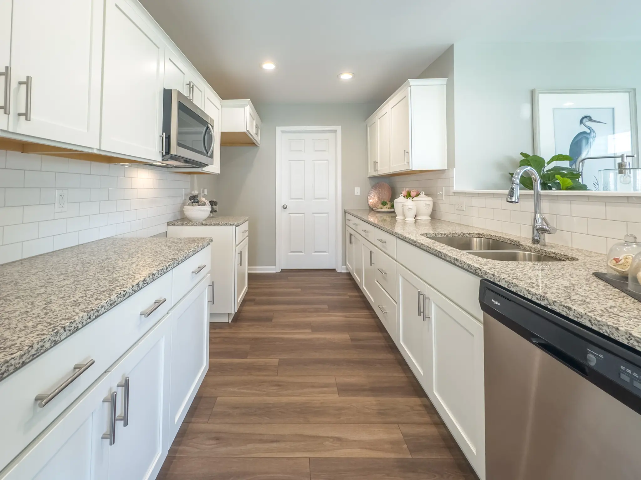 Cambridge - Interior Photo 9