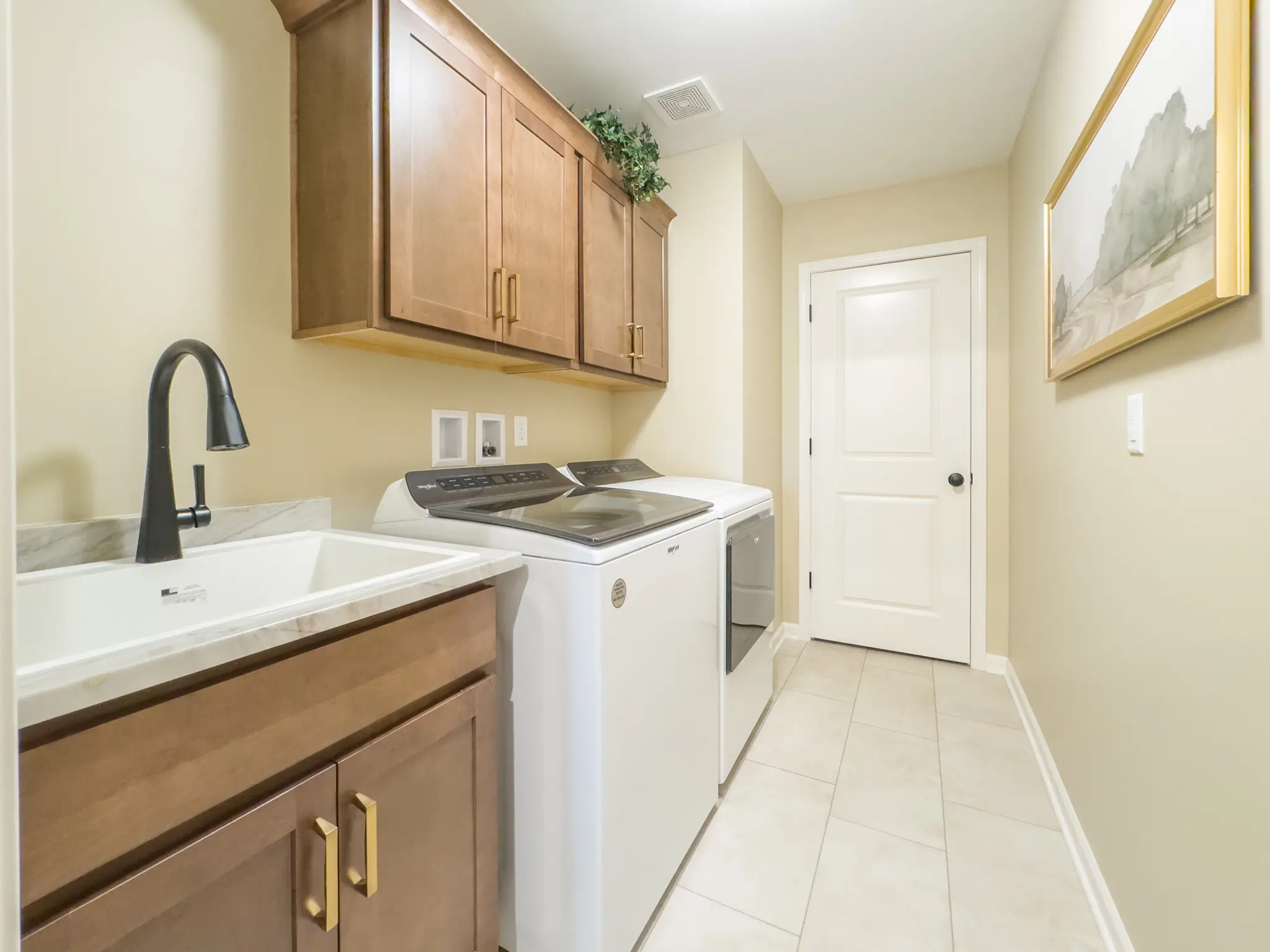 Patio A - Interior Photo 20