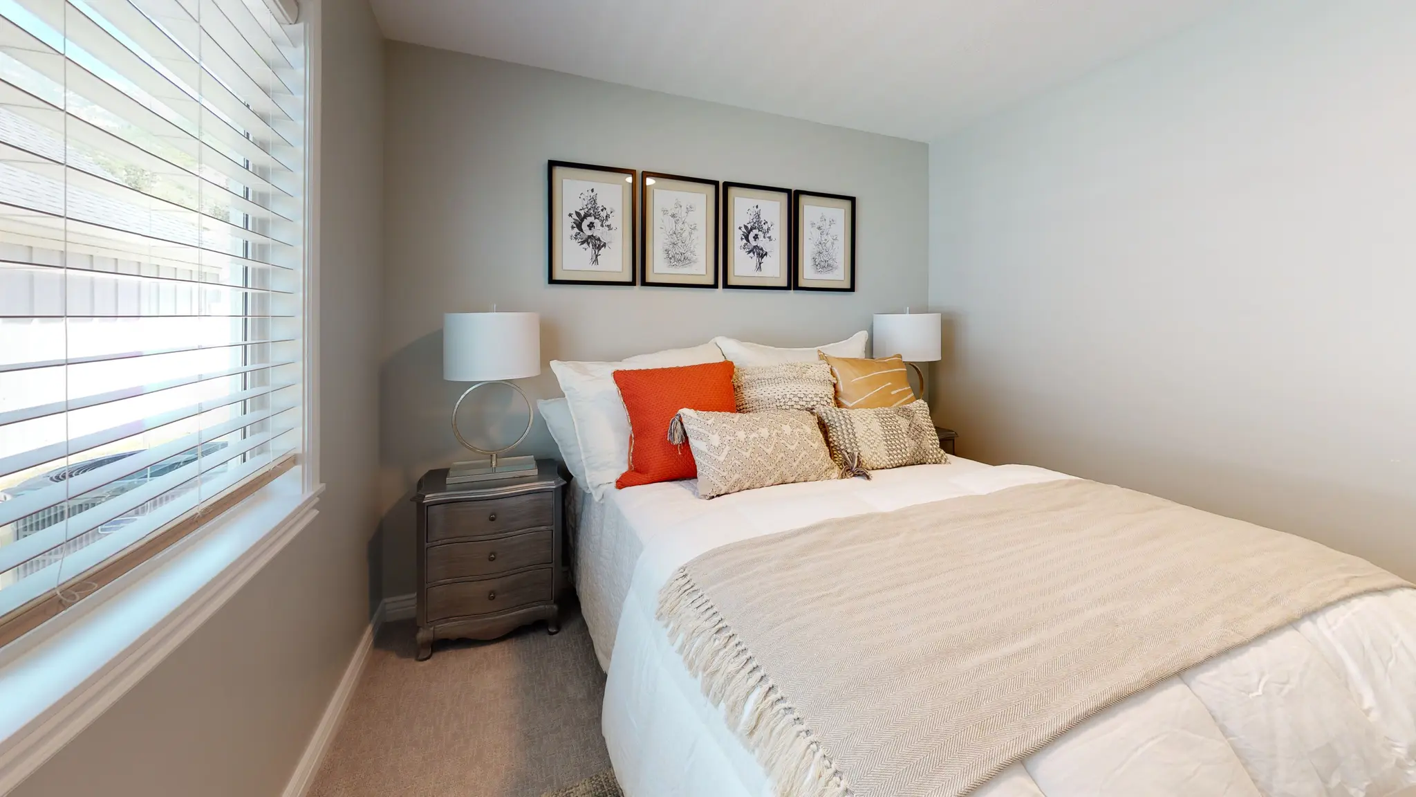 Ashmore - Interior Photo 7