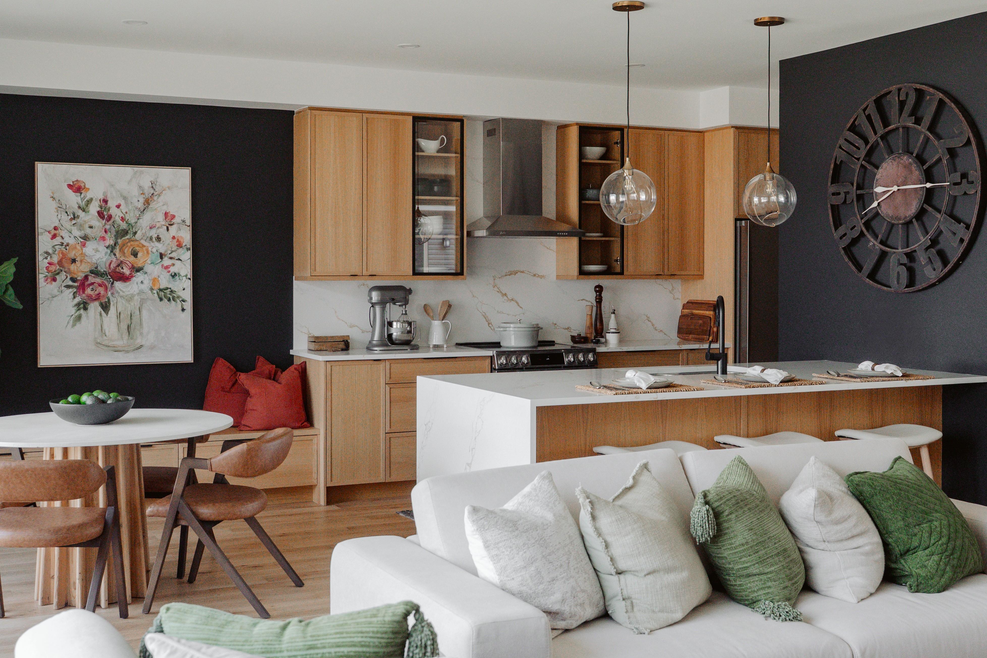 Stirling - Interior Photo 2