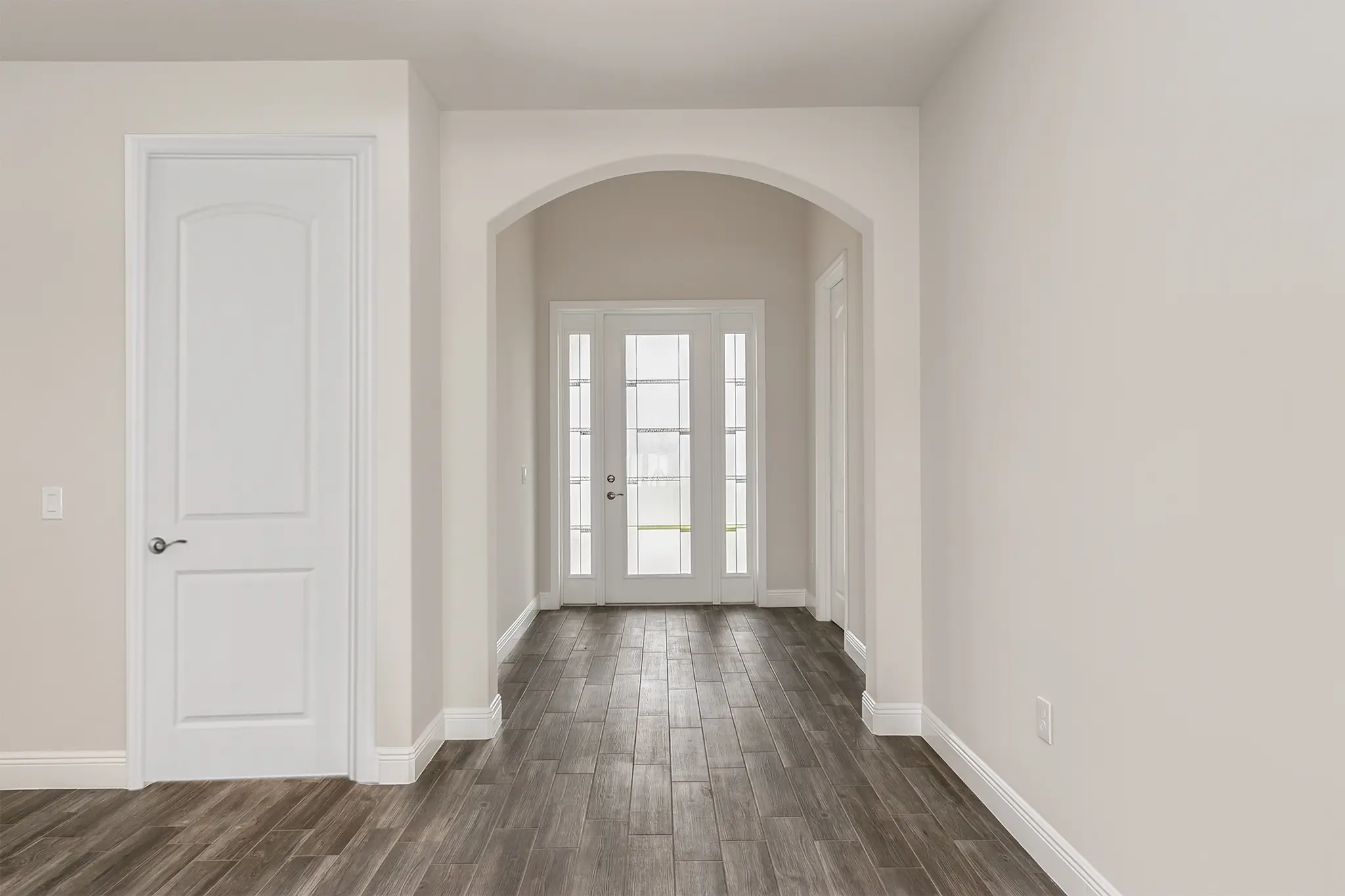 Lorraine - Interior Photo 29