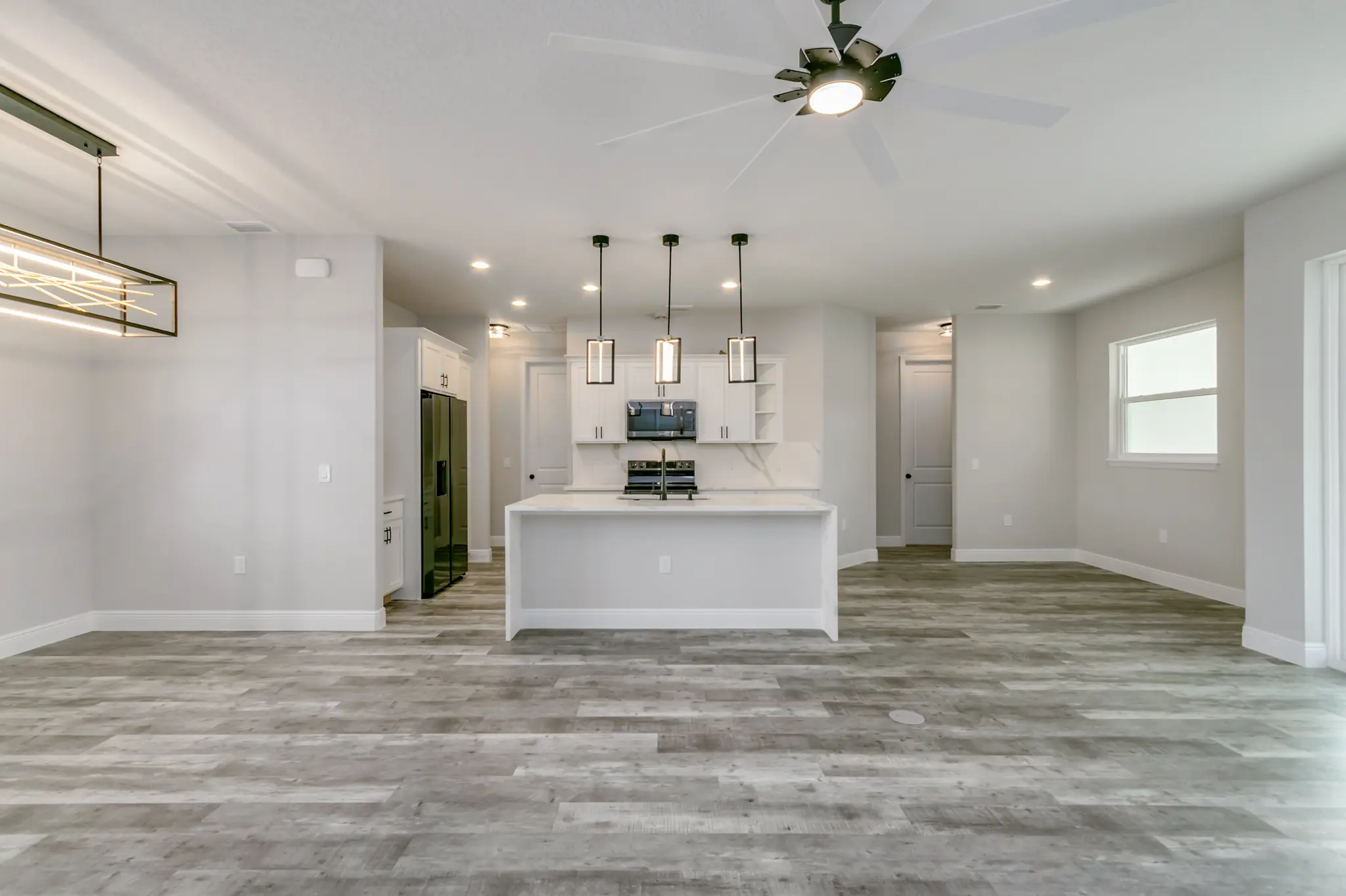 Gracie - Interior Photo 4