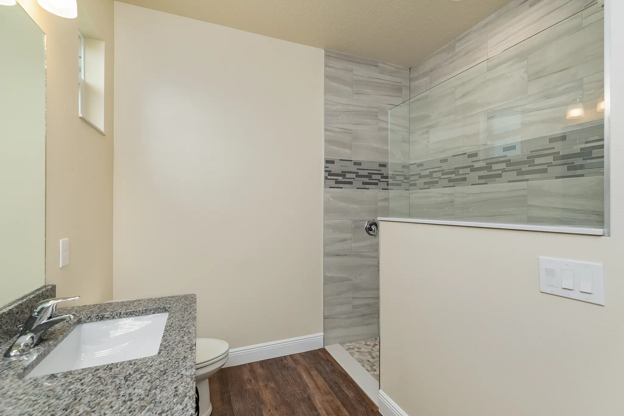 Bellmont - Interior Photo 5