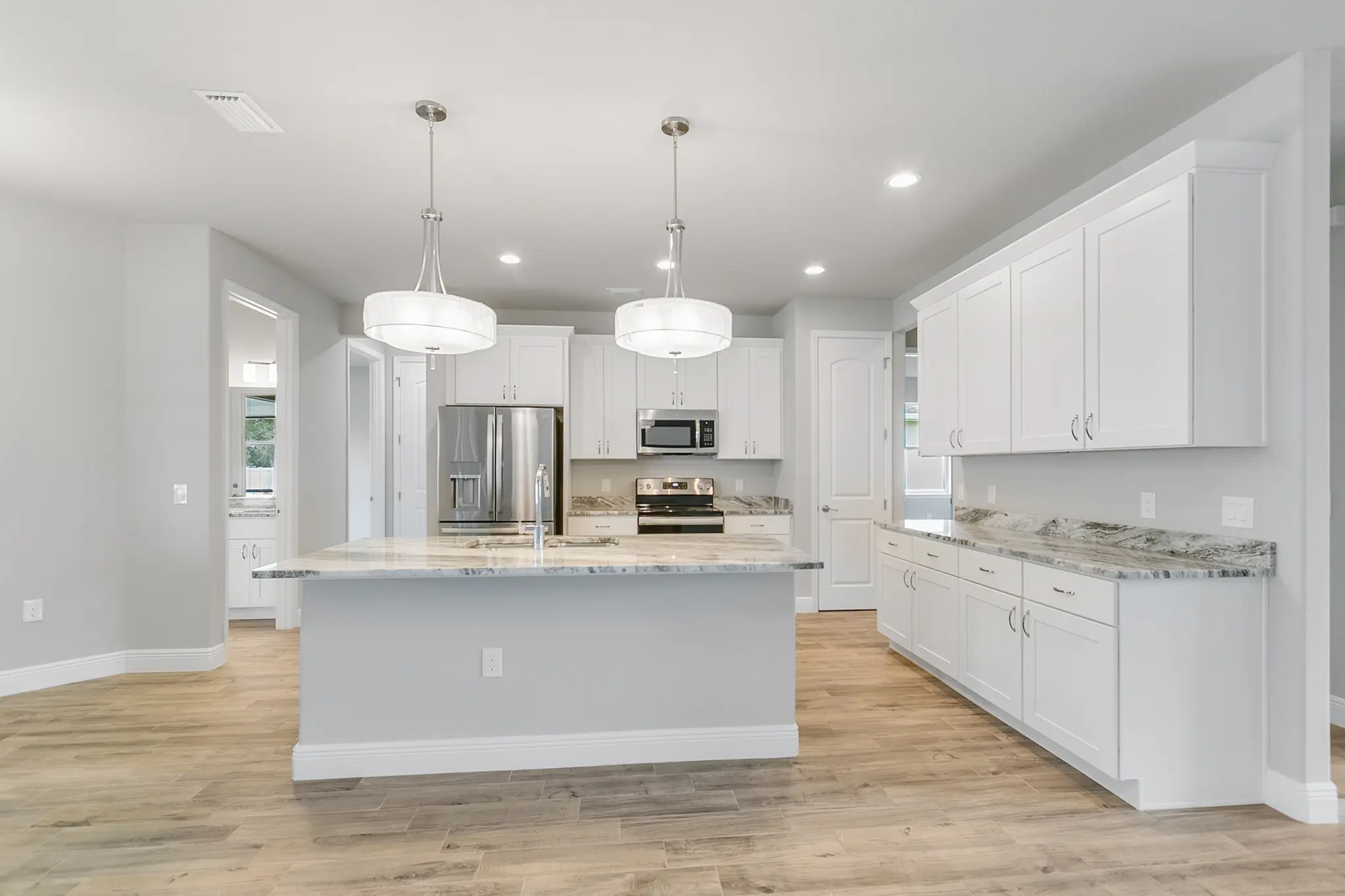 Kaia - Interior Photo 24