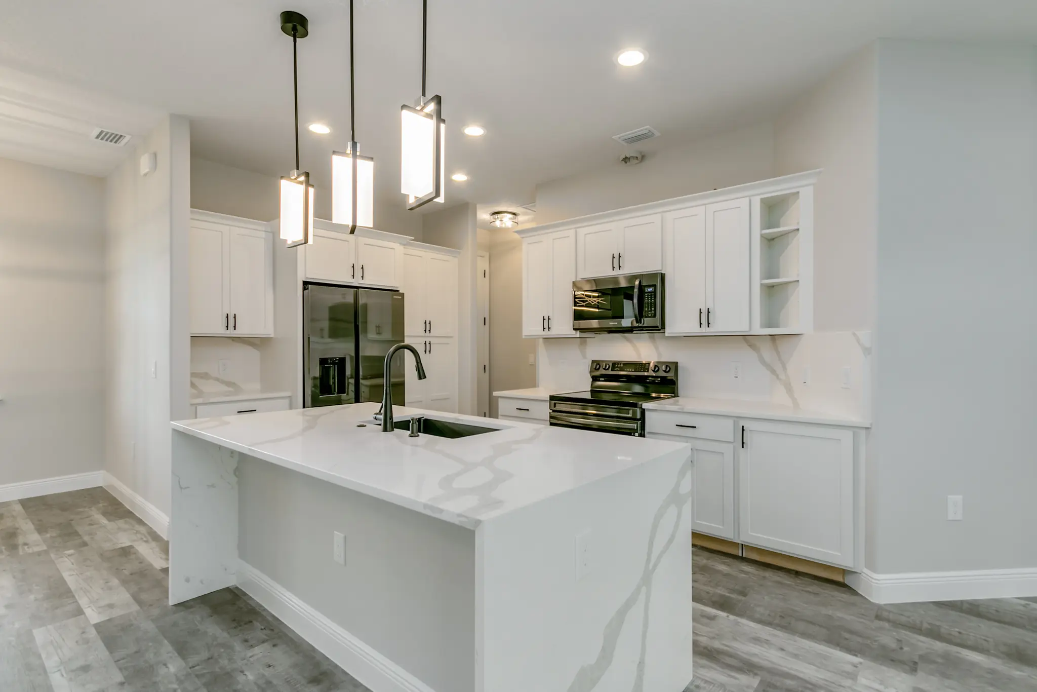 Gracie - Interior Photo 7