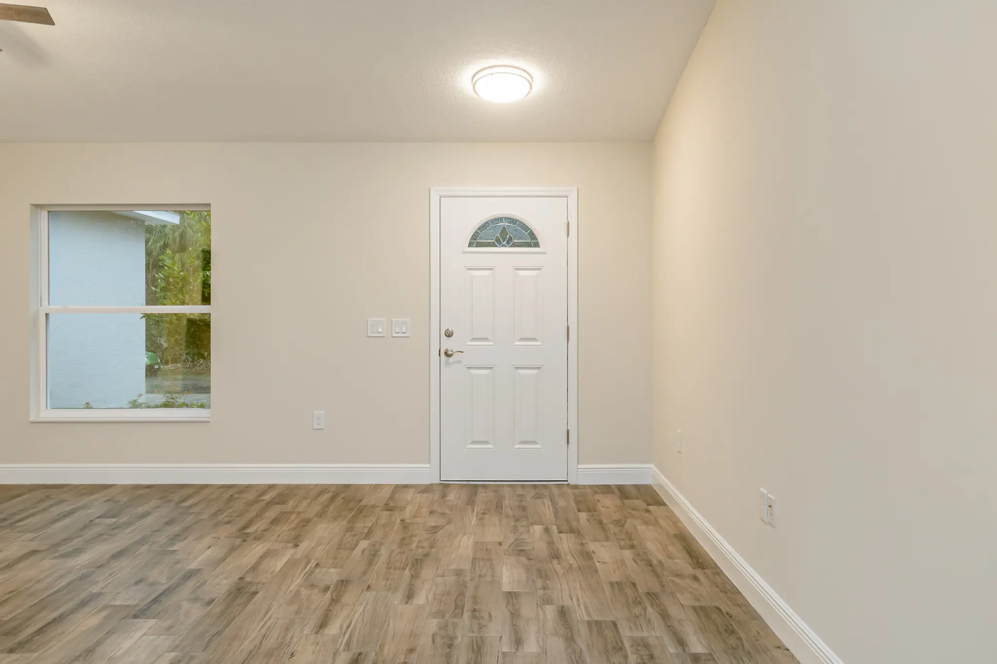 Bellmont - Interior Photo 10