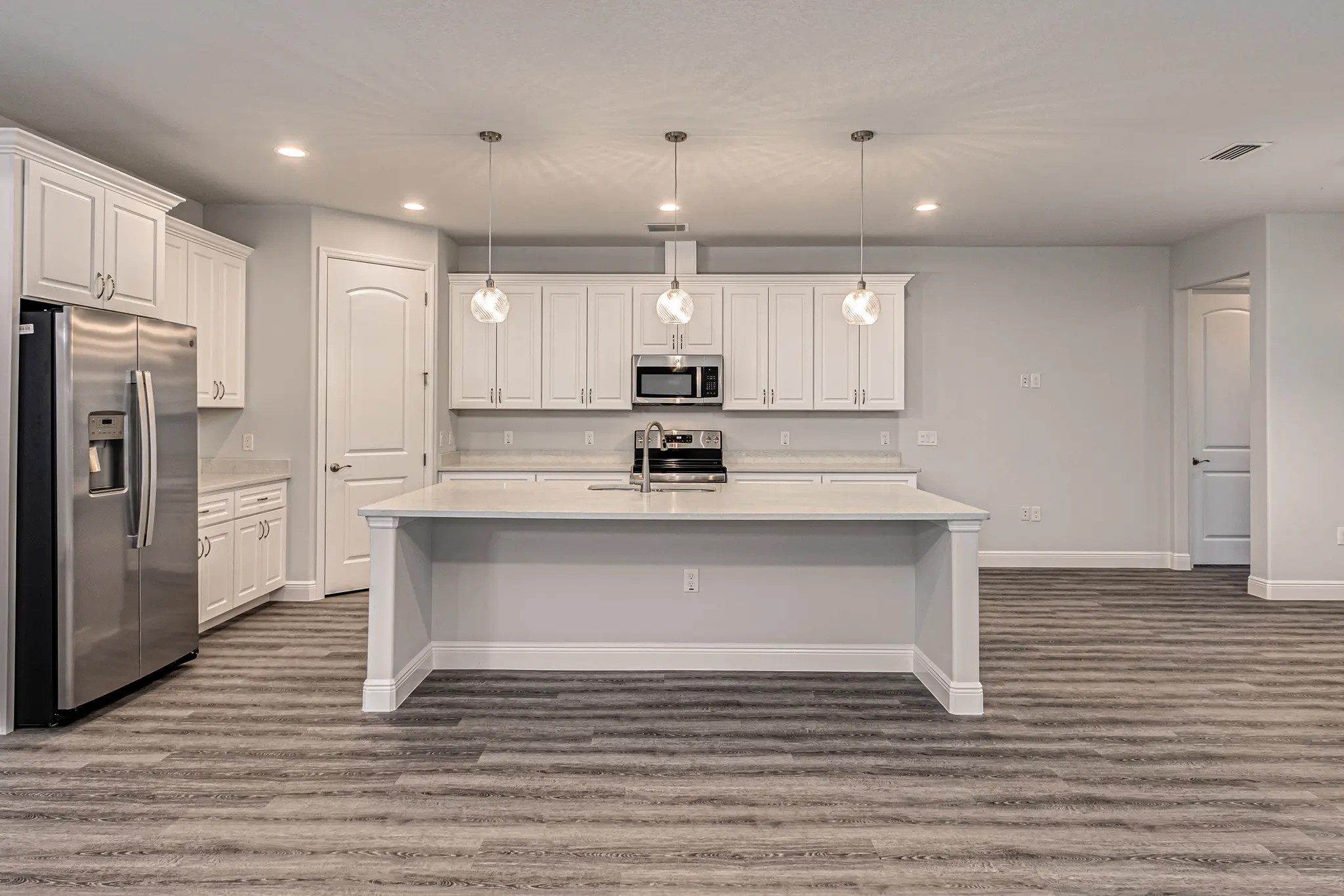 Barrington - Interior Photo 18