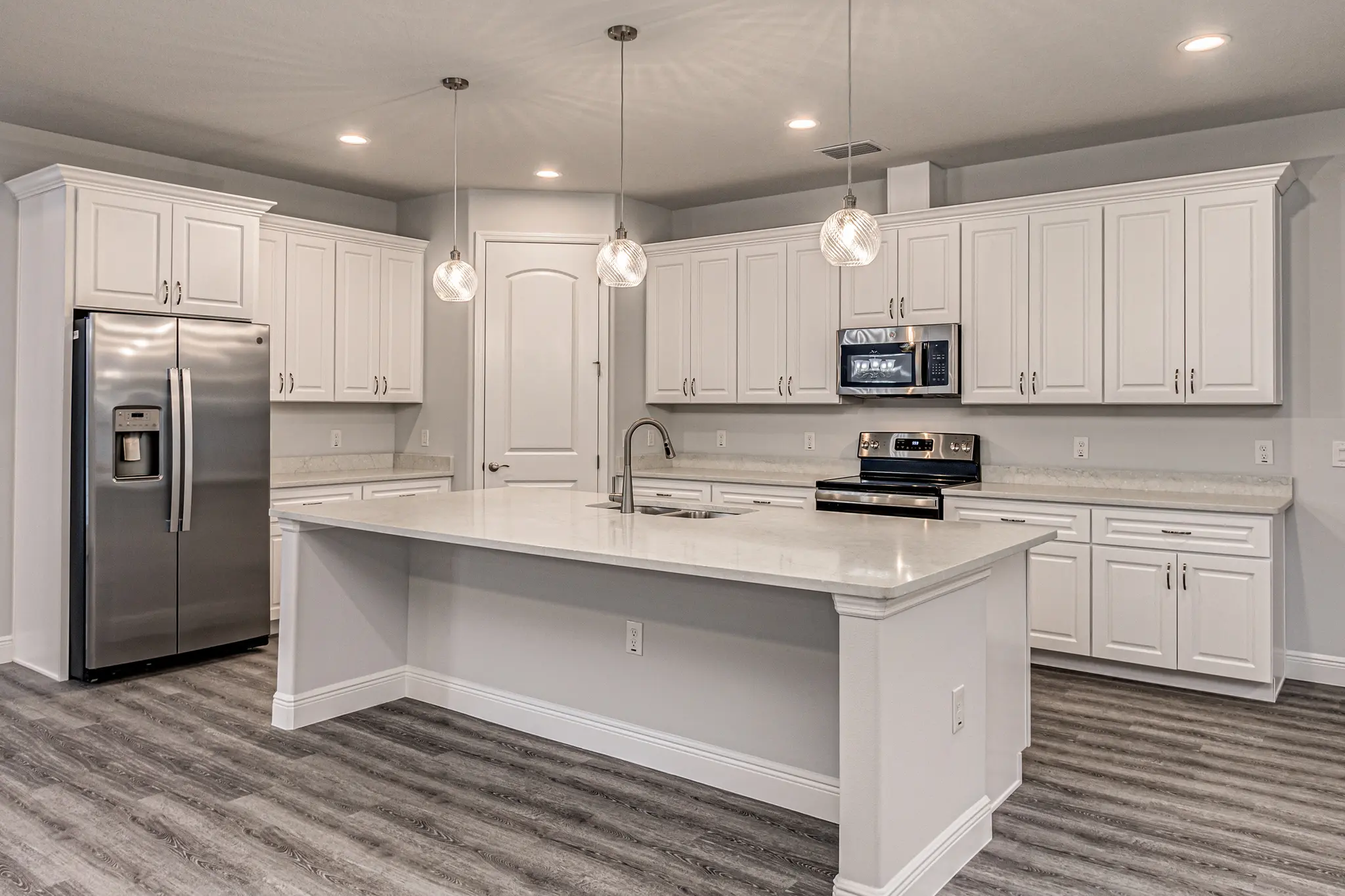 Barrington - Interior Photo 15