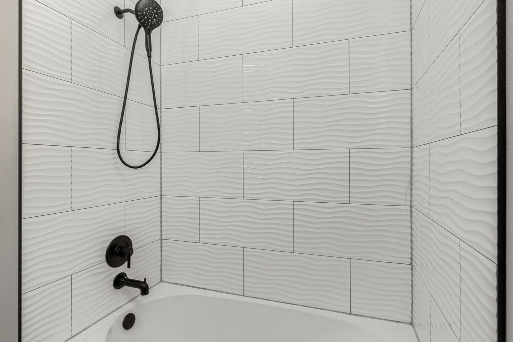 Batavia Two Car - Interior Photo 21