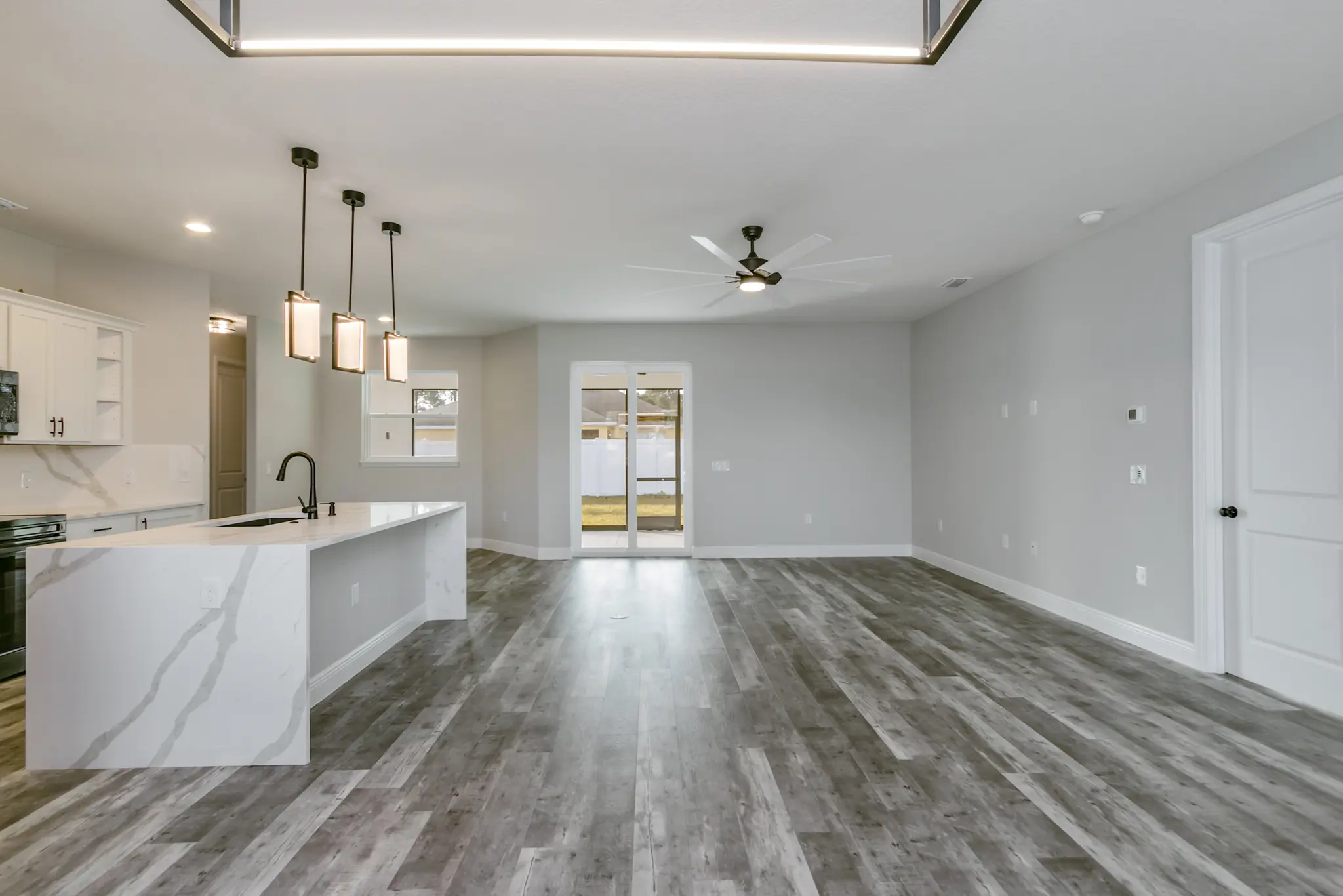 Gracie XL - Interior Photo 15