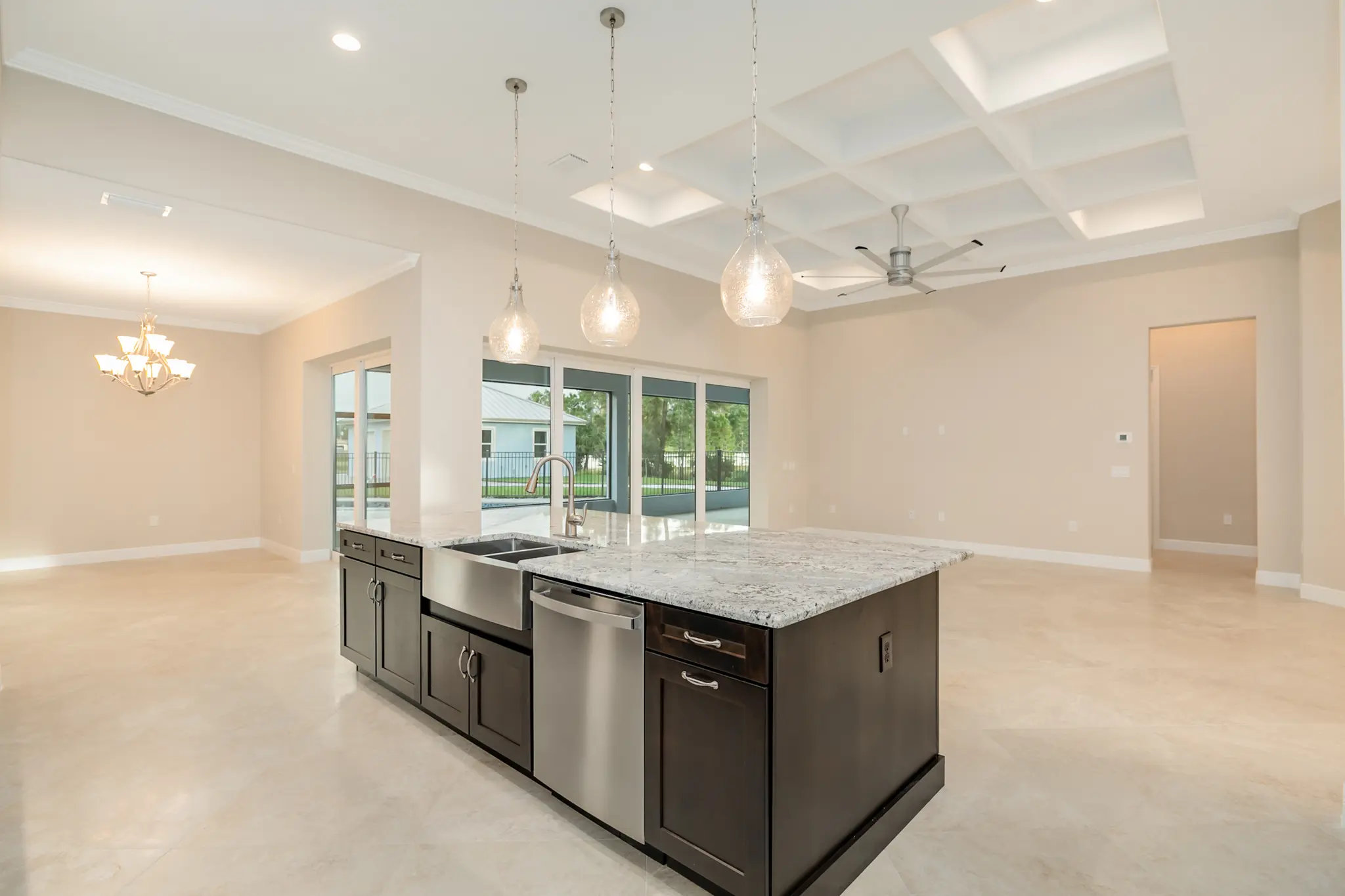 Wellington - Interior Photo 9