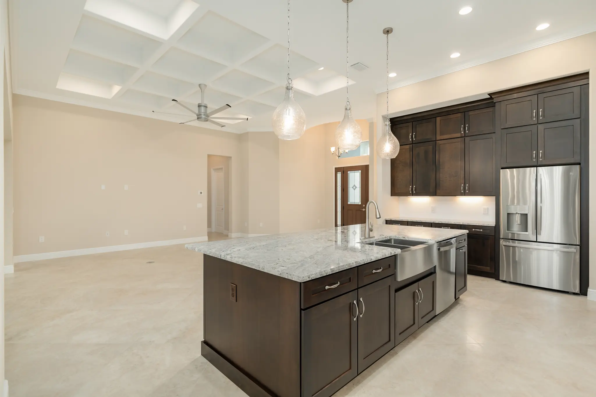 Wellington - Interior Photo 7