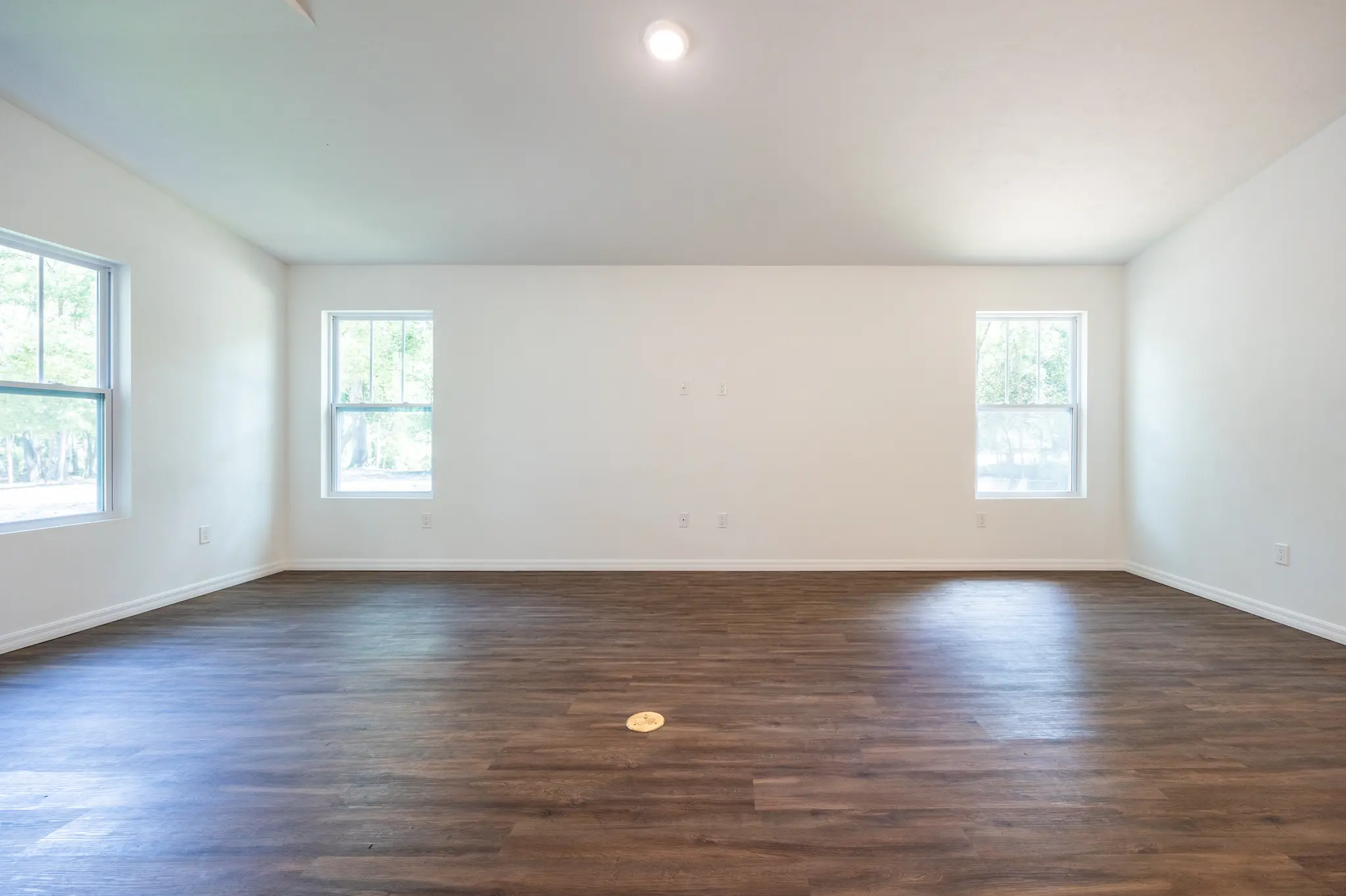 Aspen - Interior Photo 12