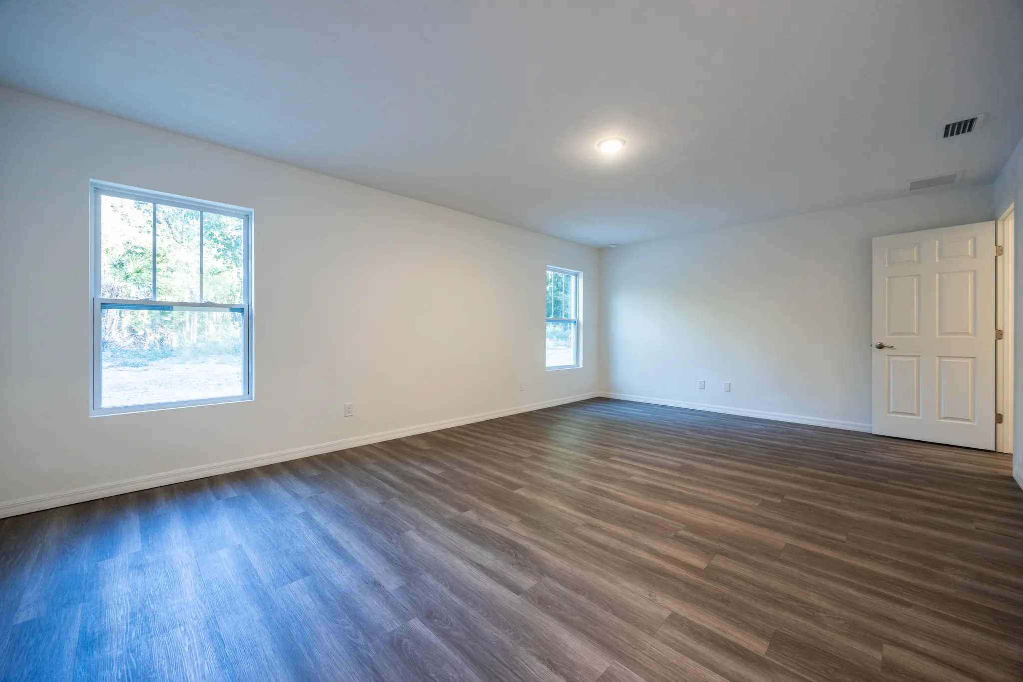 Litchfield - Interior Photo 18
