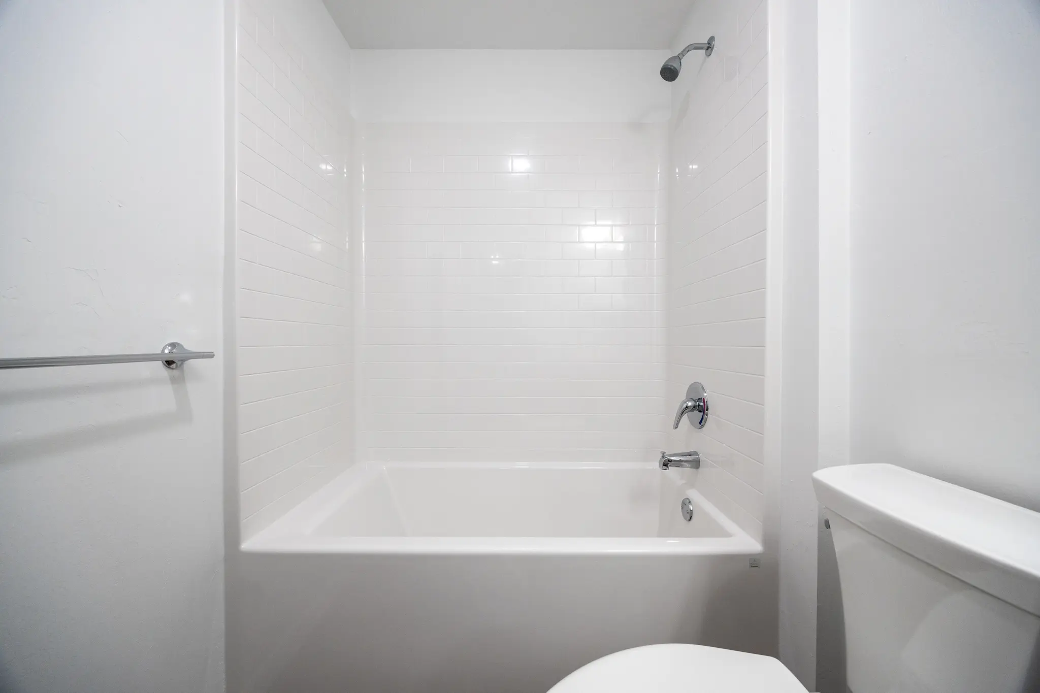 Aspen - Interior Photo 2