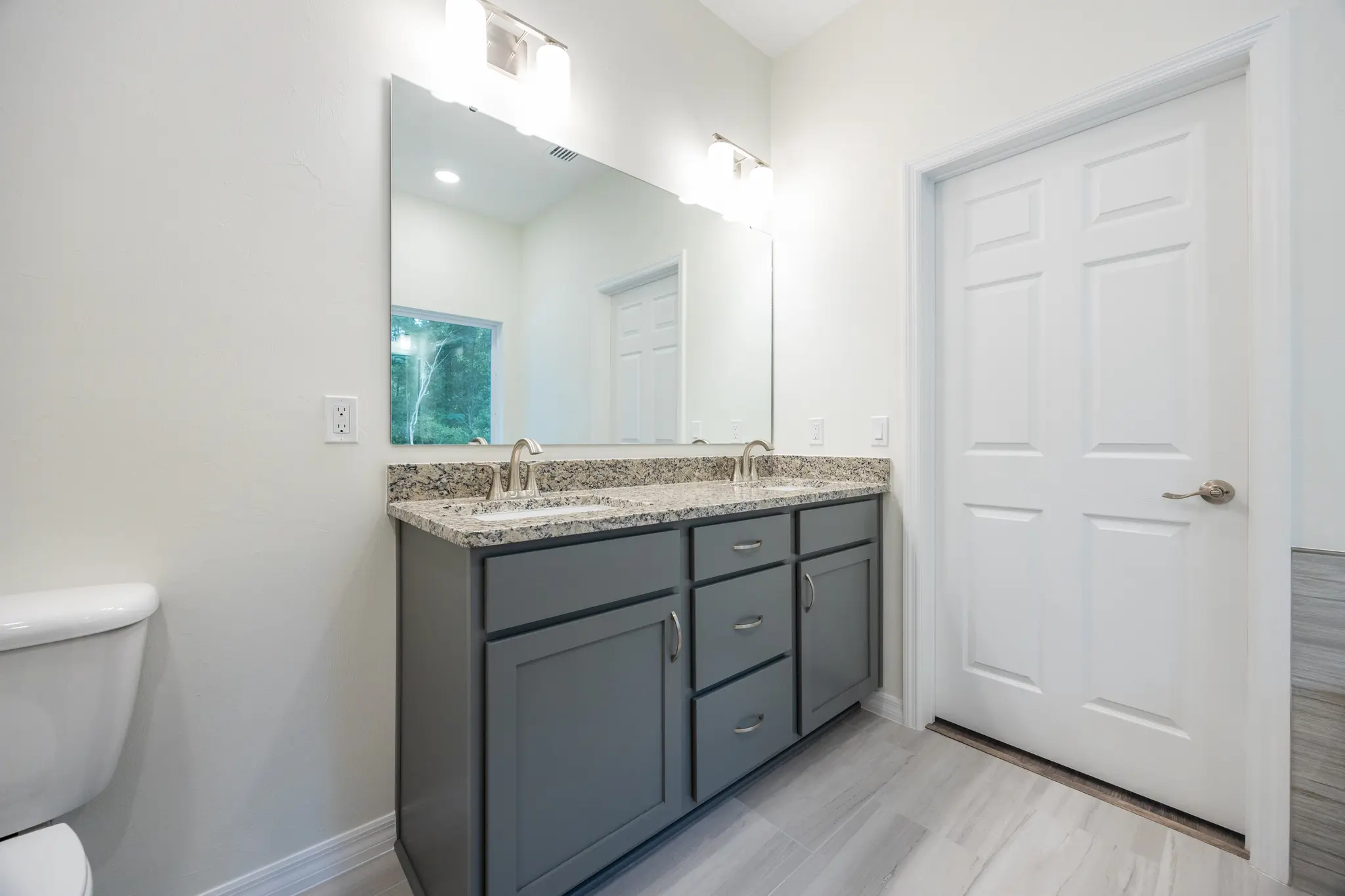 Pamlico - Interior Photo 17