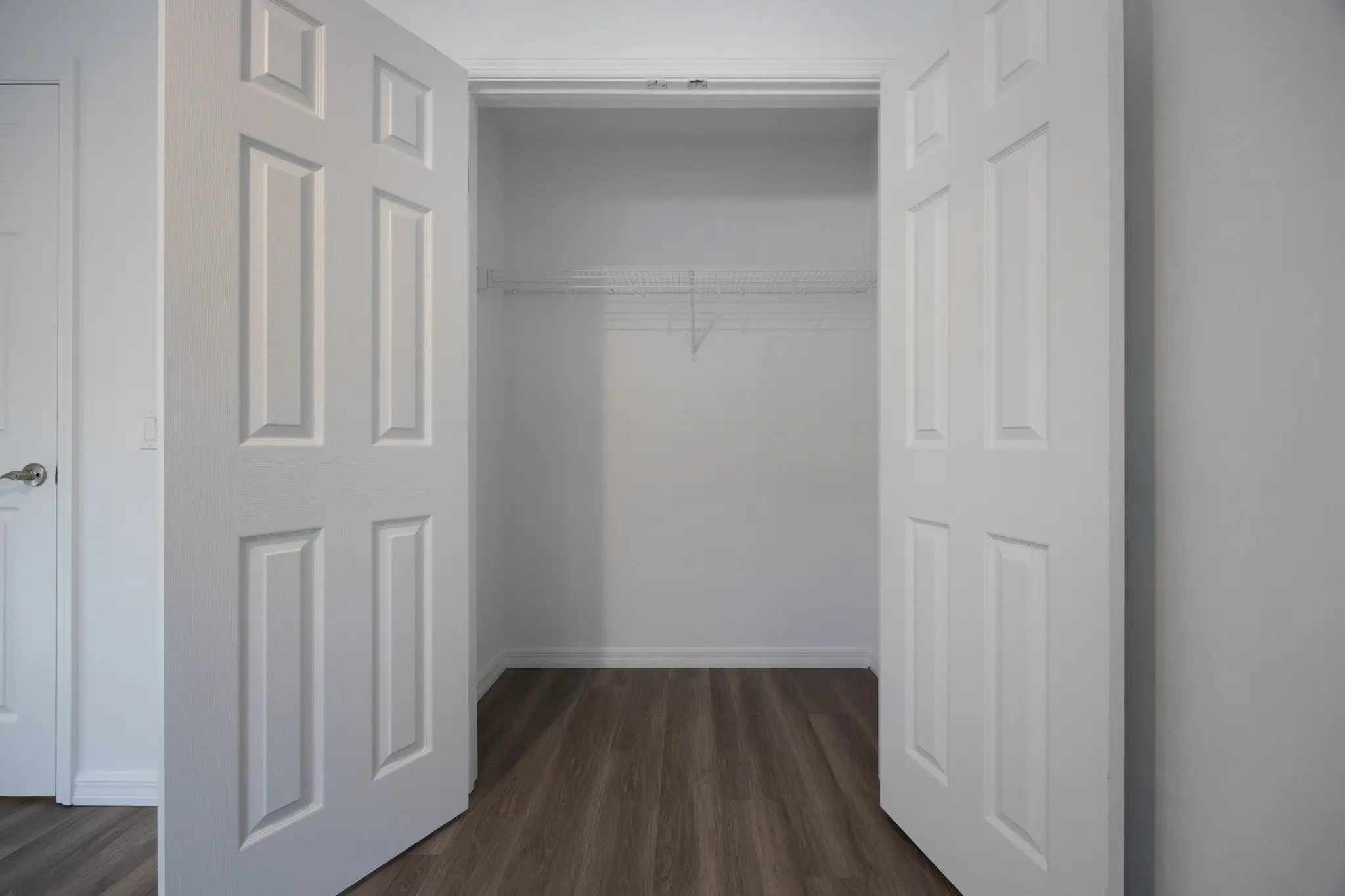 Litchfield - Interior Photo 12