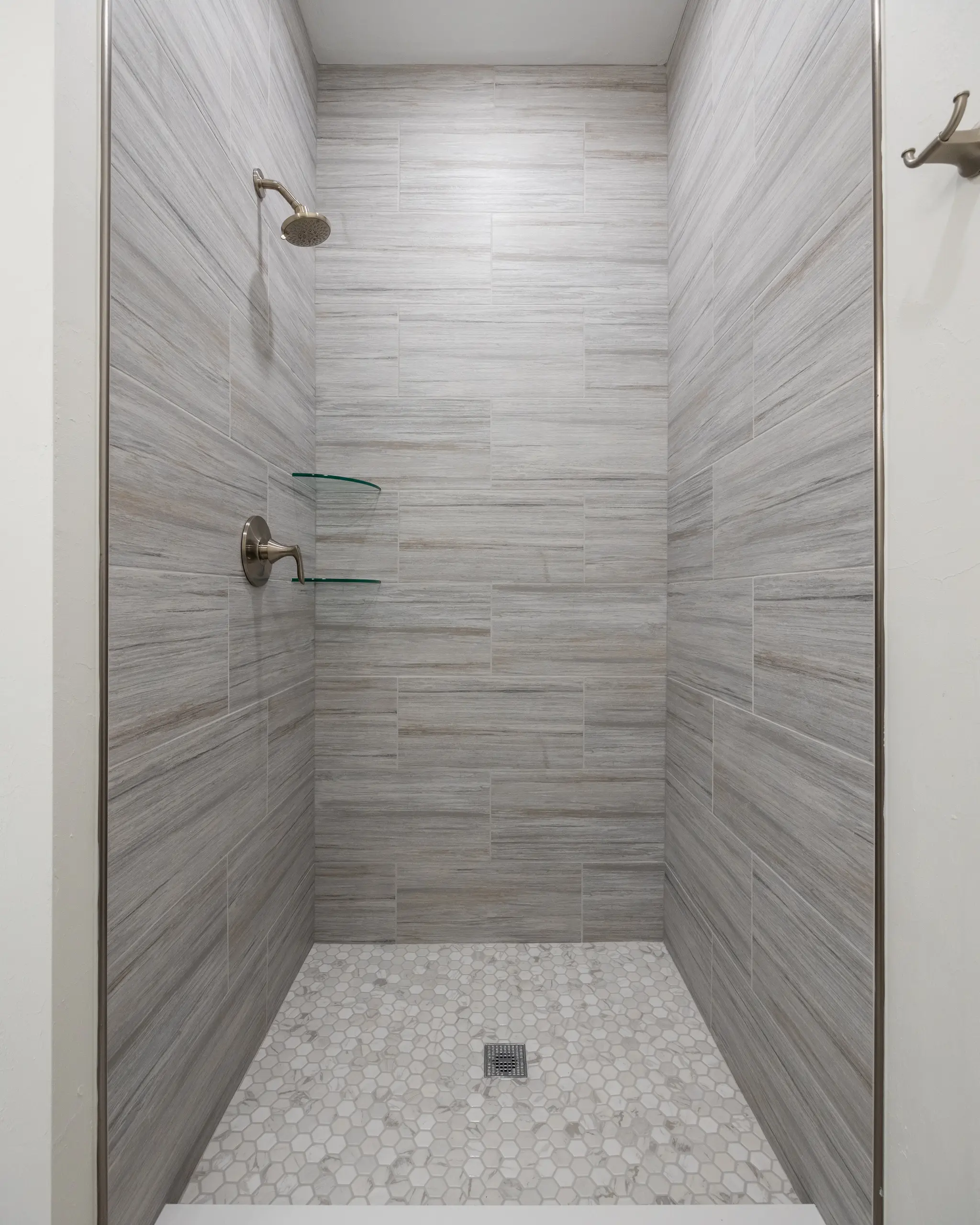 Pamlico - Interior Photo 19