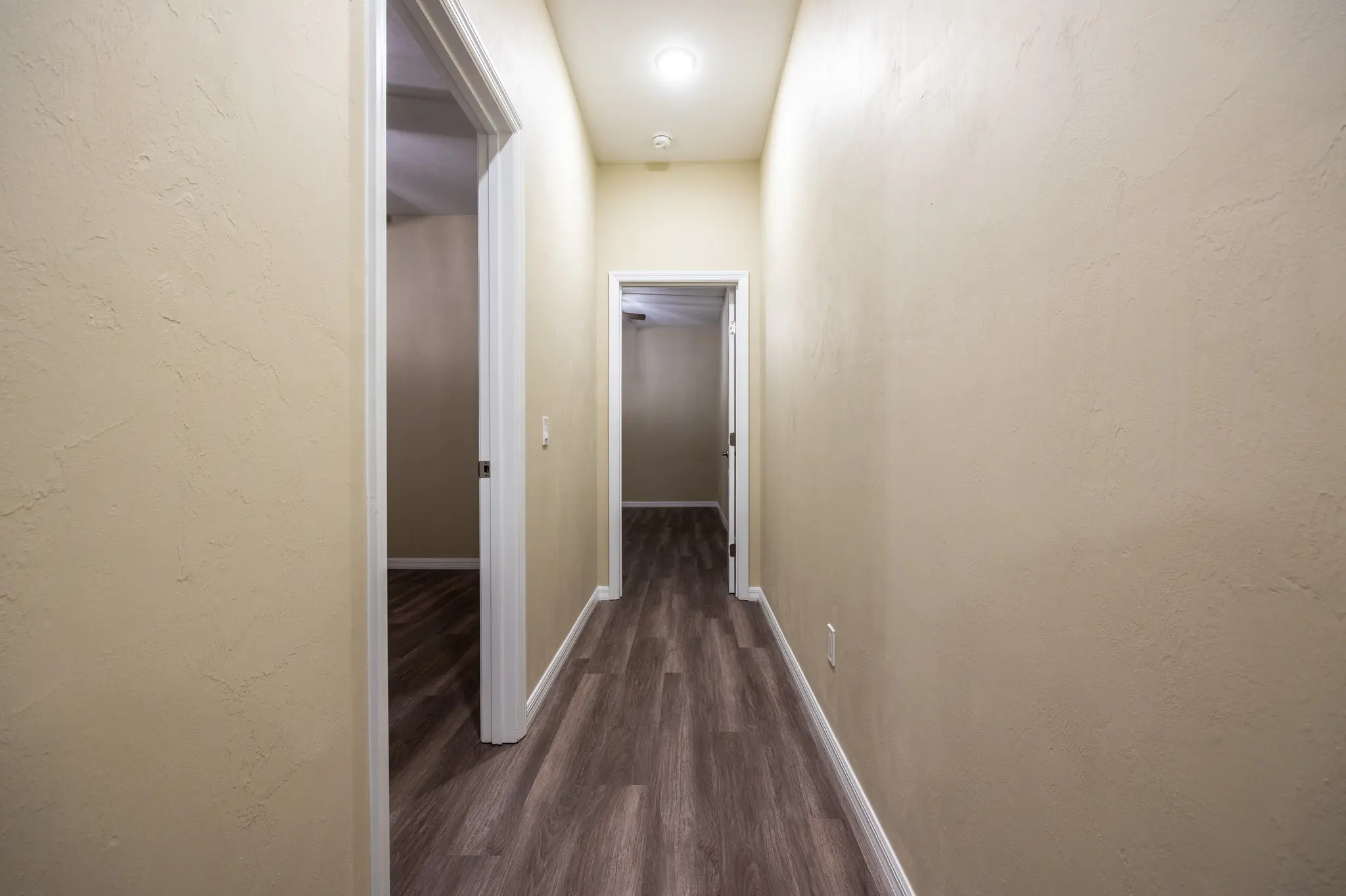 Brunswick - Interior Photo 6
